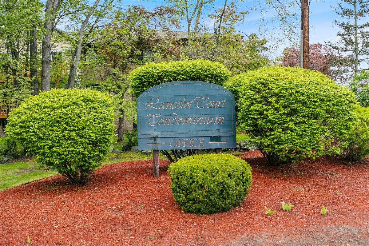 8 Lancelot Ct #27, Salem, NH 03079