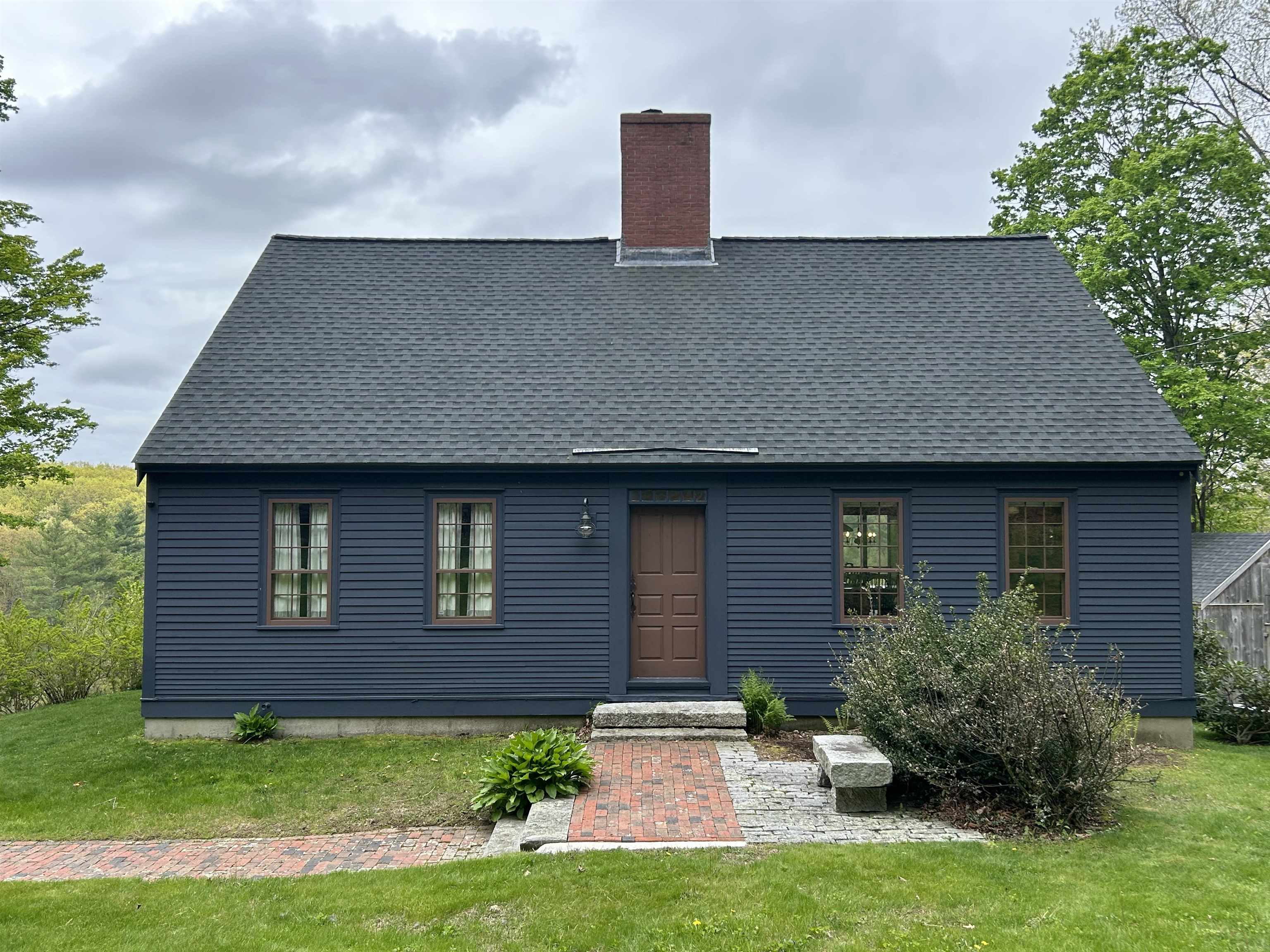 50 Moulton Ridge Rd, Kensington, NH 03833