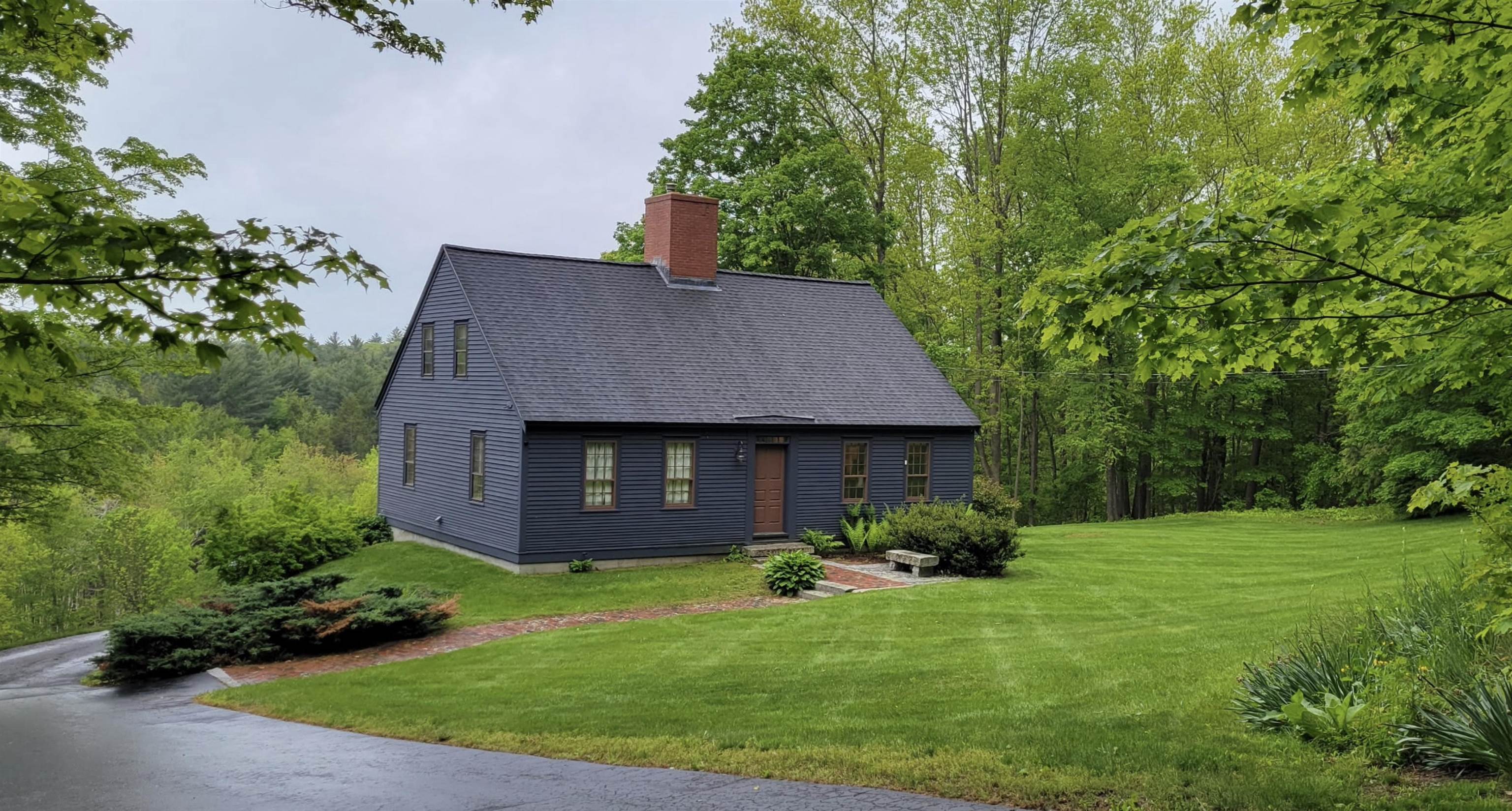 50 Moulton Ridge Rd, Kensington, NH 03833