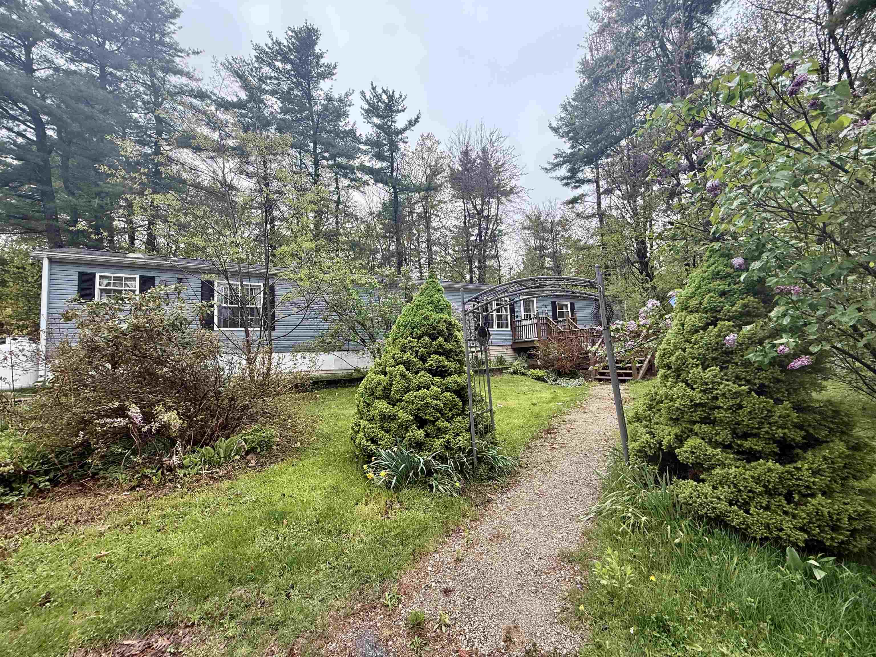 90 Merriam Hill Rd, Greenville, NH 03048