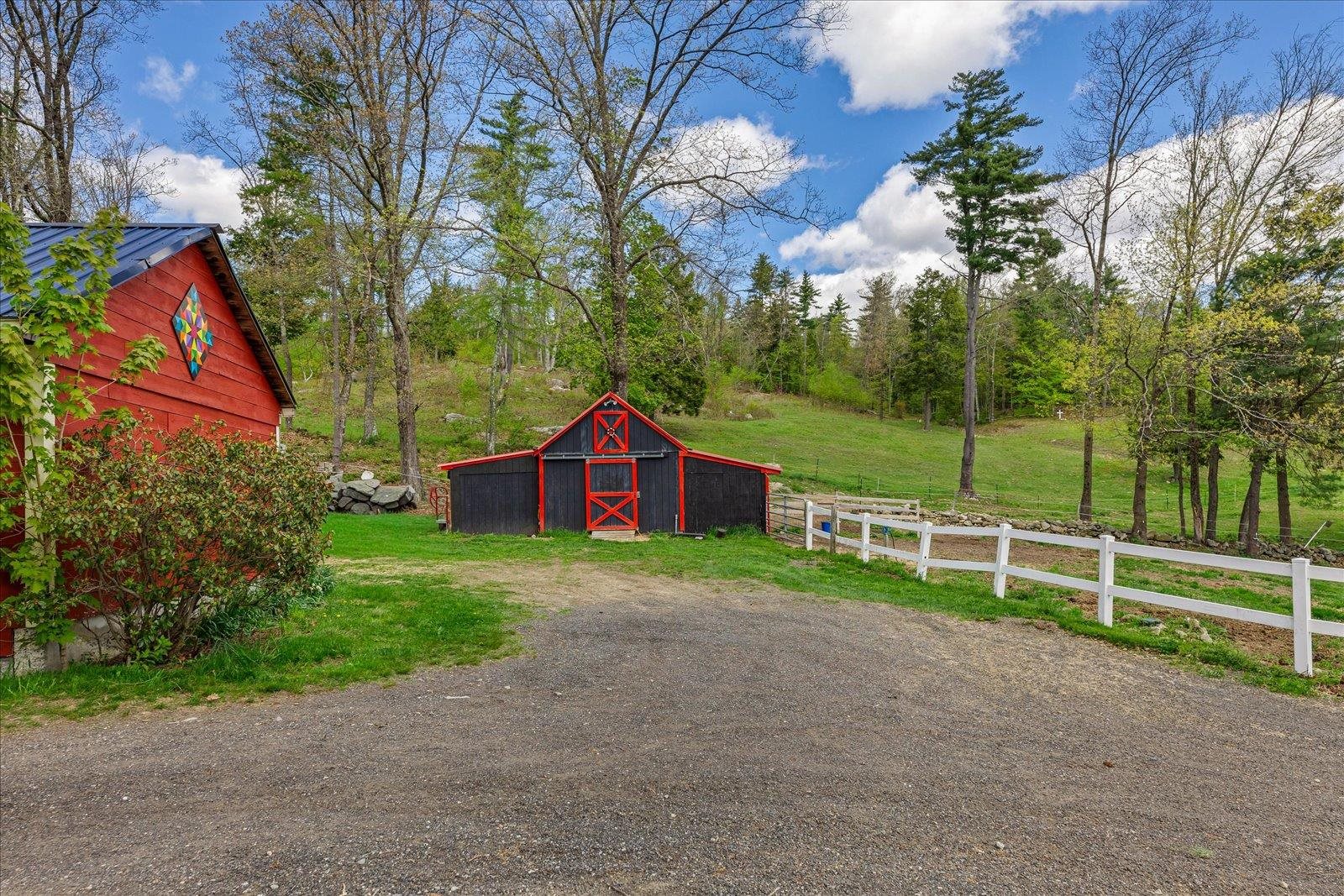 295 Manning Hill Rd, Winchester, NH 03470