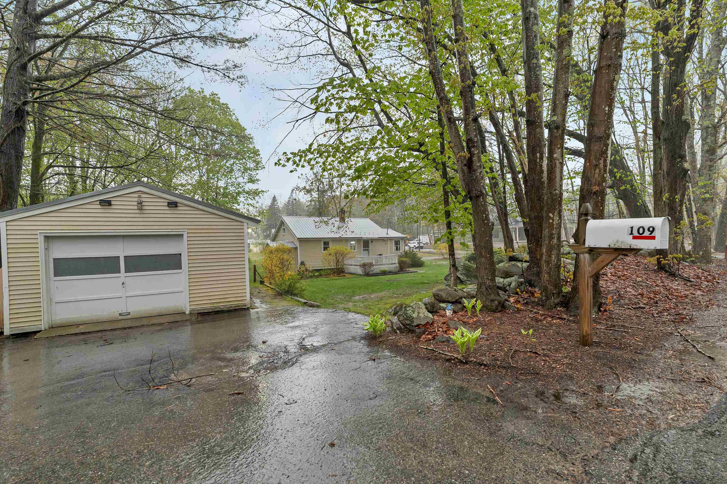 109 Barden Hill Rd, Hillsborough, NH 03244