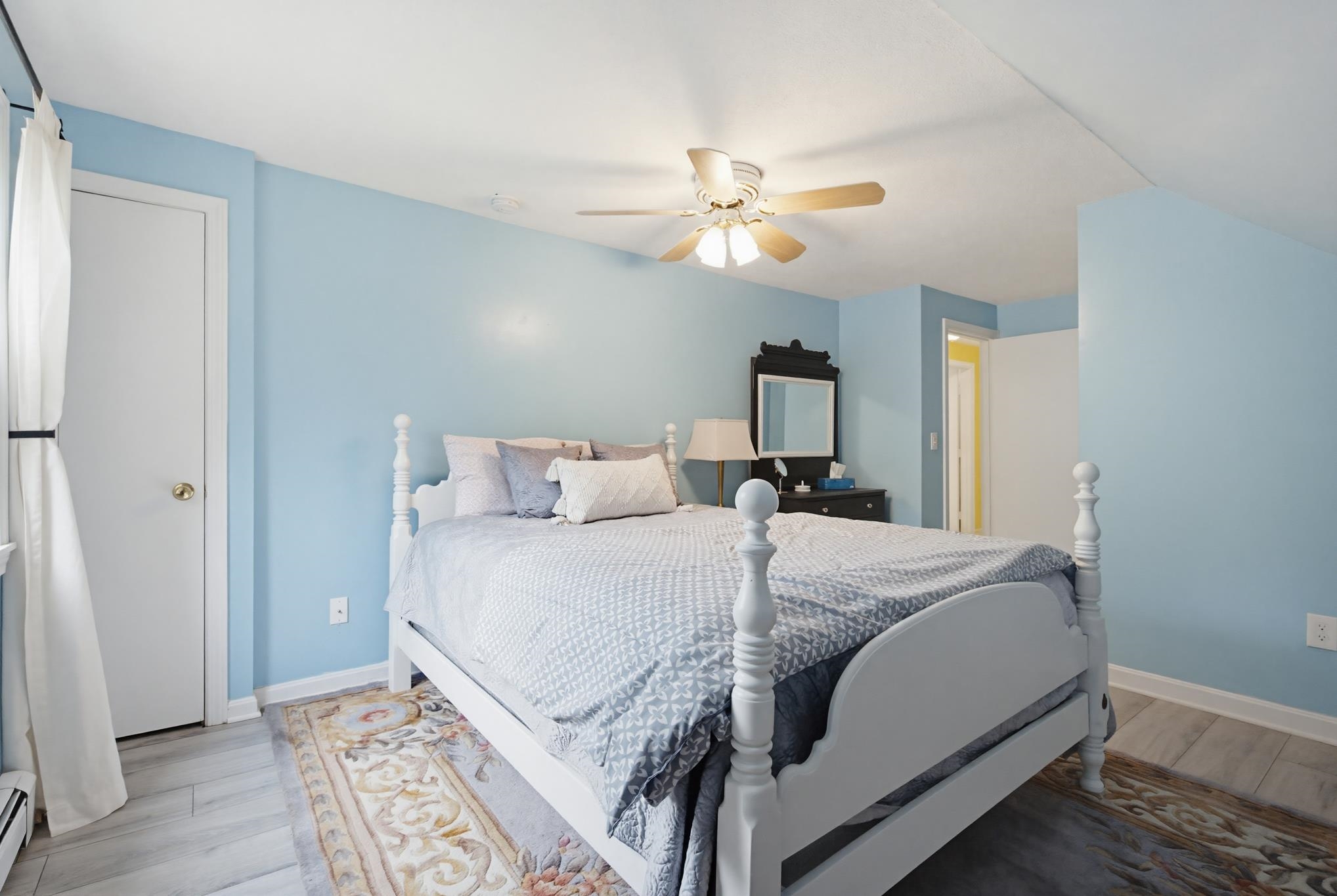 16 Depot St, New Boston, NH 03070