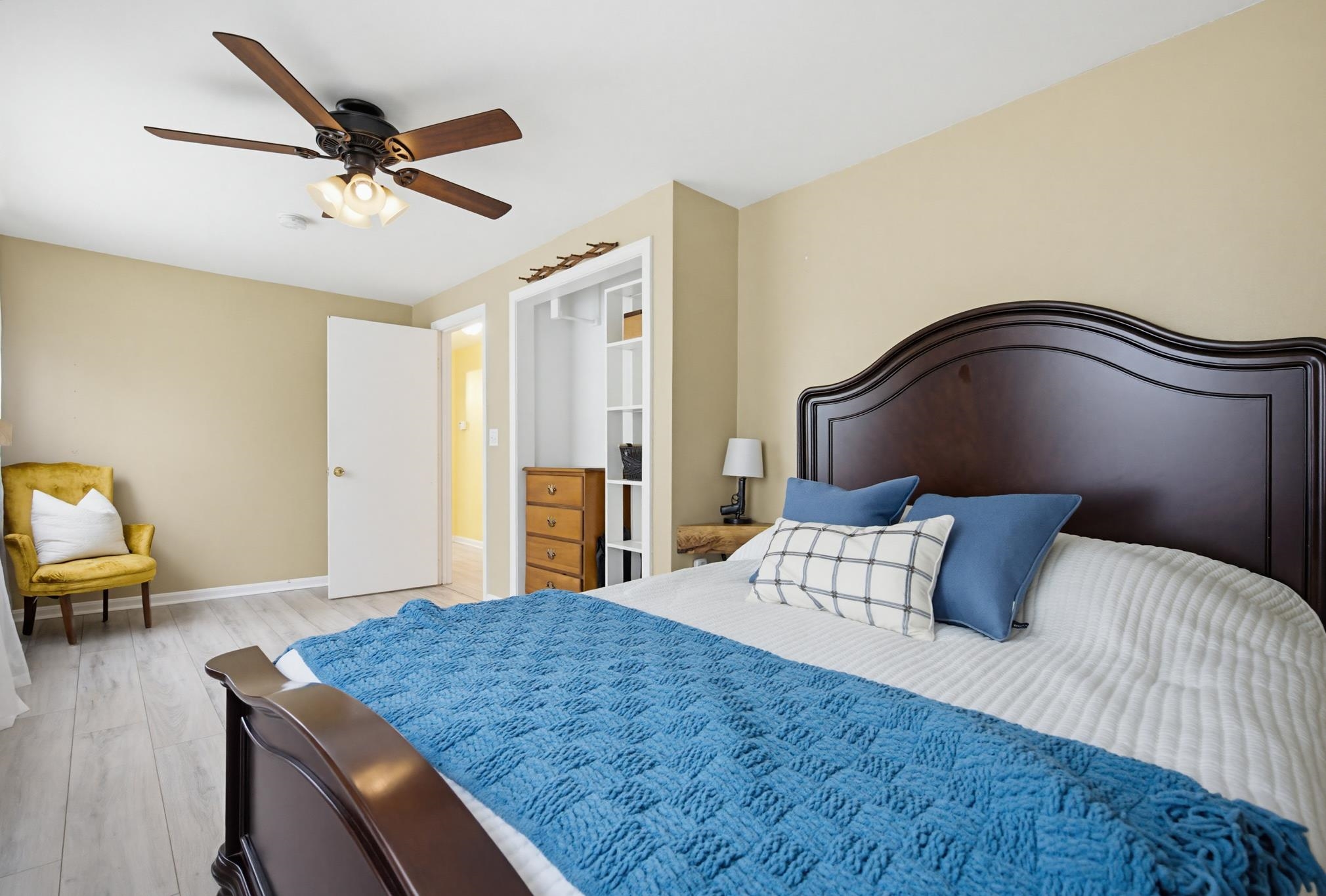 16 Depot St, New Boston, NH 03070