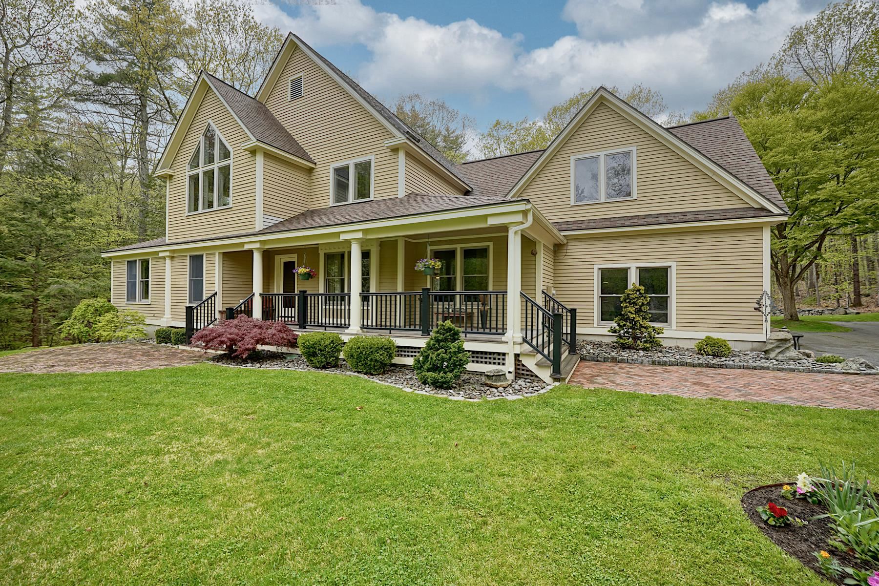 38 Bassett Ln, Newfields, NH 03856