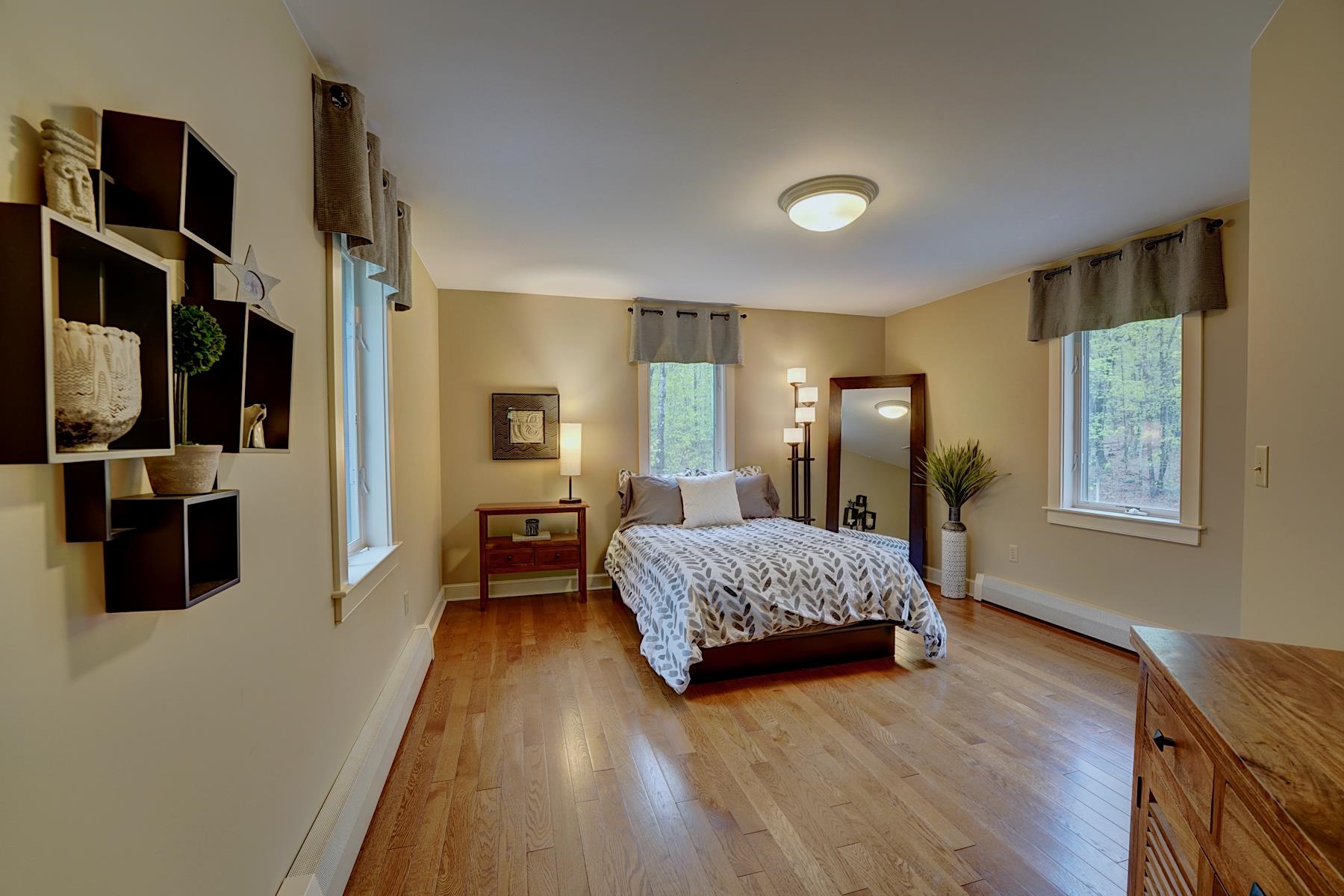 38 Bassett Ln, Newfields, NH 03856
