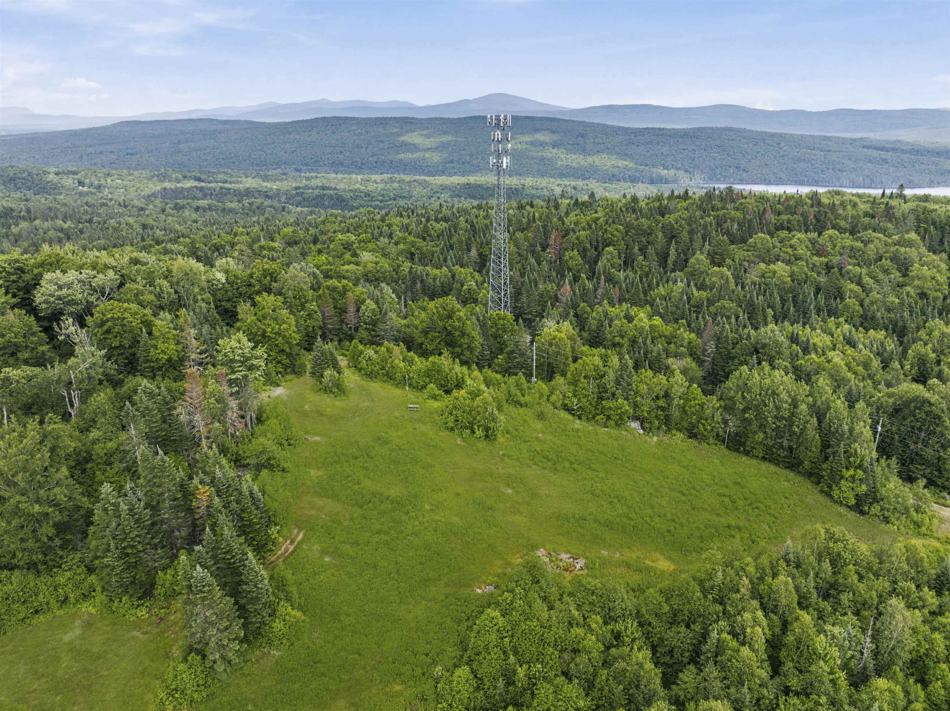 Dorman Rd, Pittsburg, NH 03592