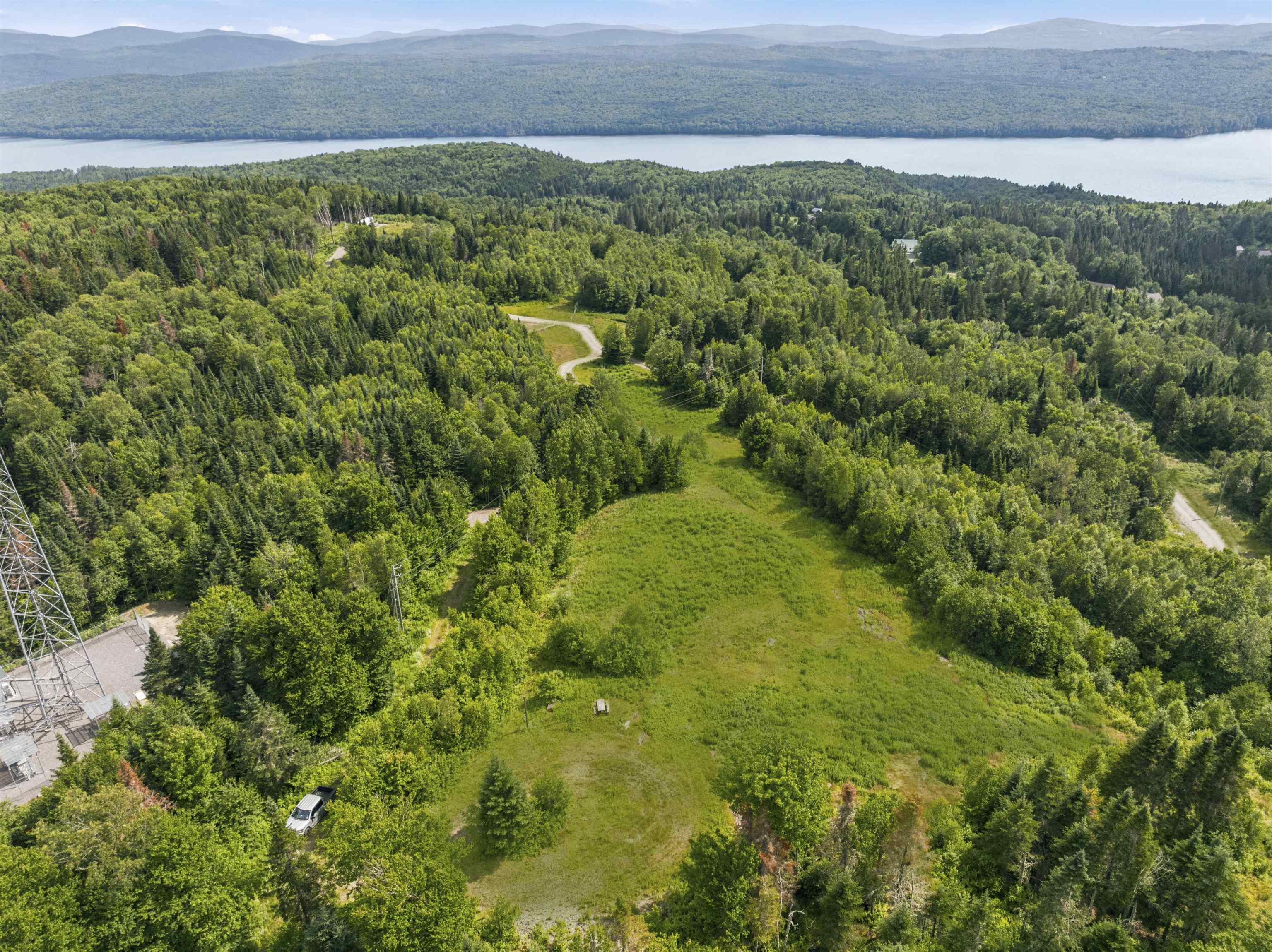 Dorman Rd, Pittsburg, NH 03592