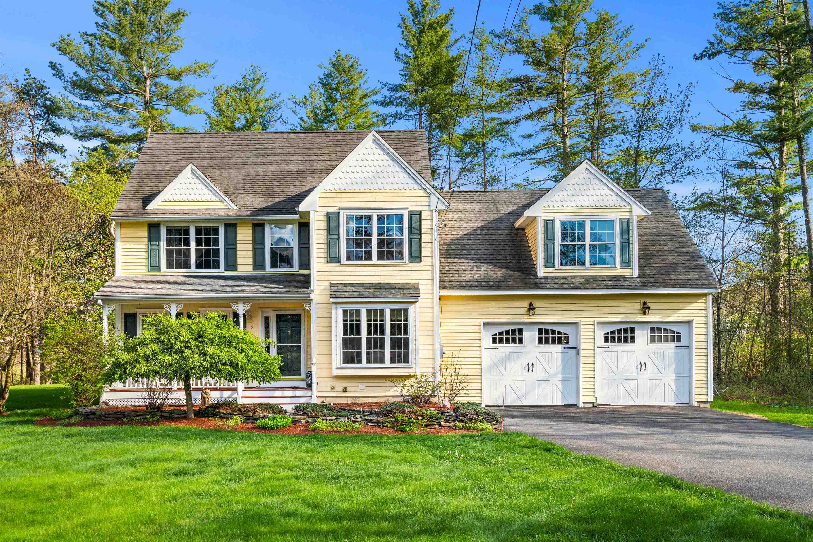 Featured Listing Photo