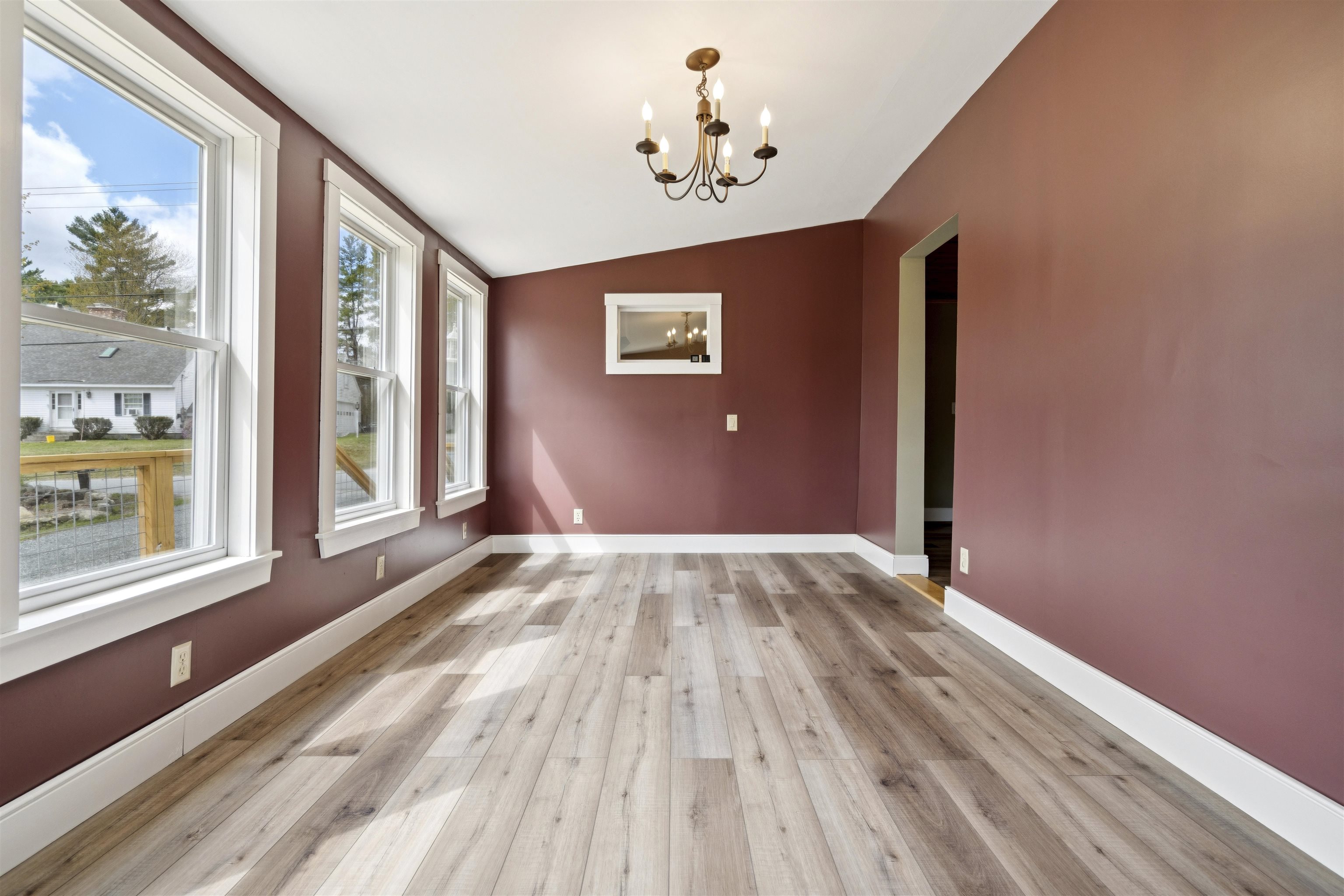46 North Rd, Sunapee, NH 03782