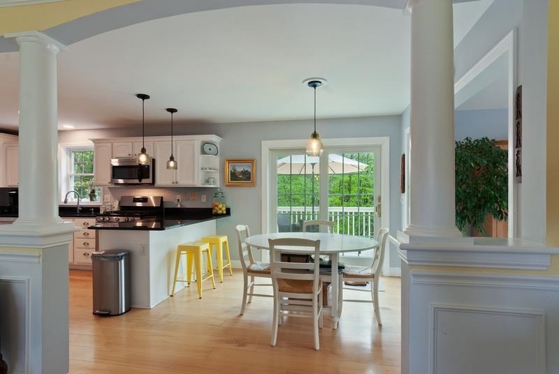 80 Ridgetop Ln, Henniker, NH 03242