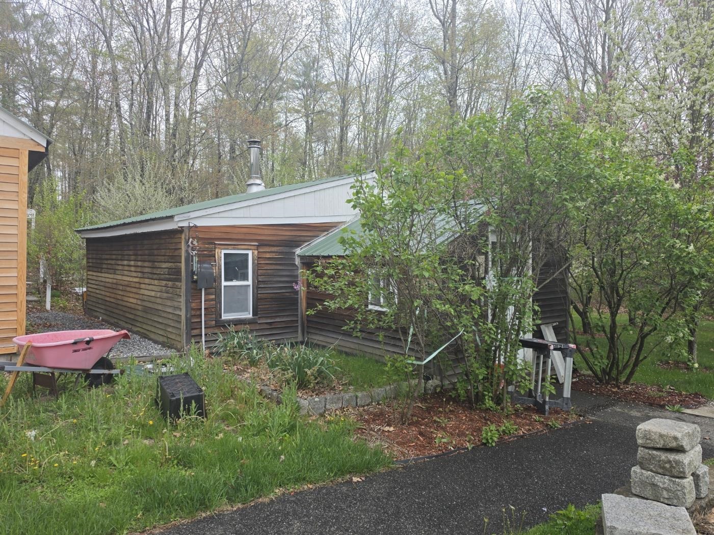 54 Ridgewood Cir, Epsom, NH 03234