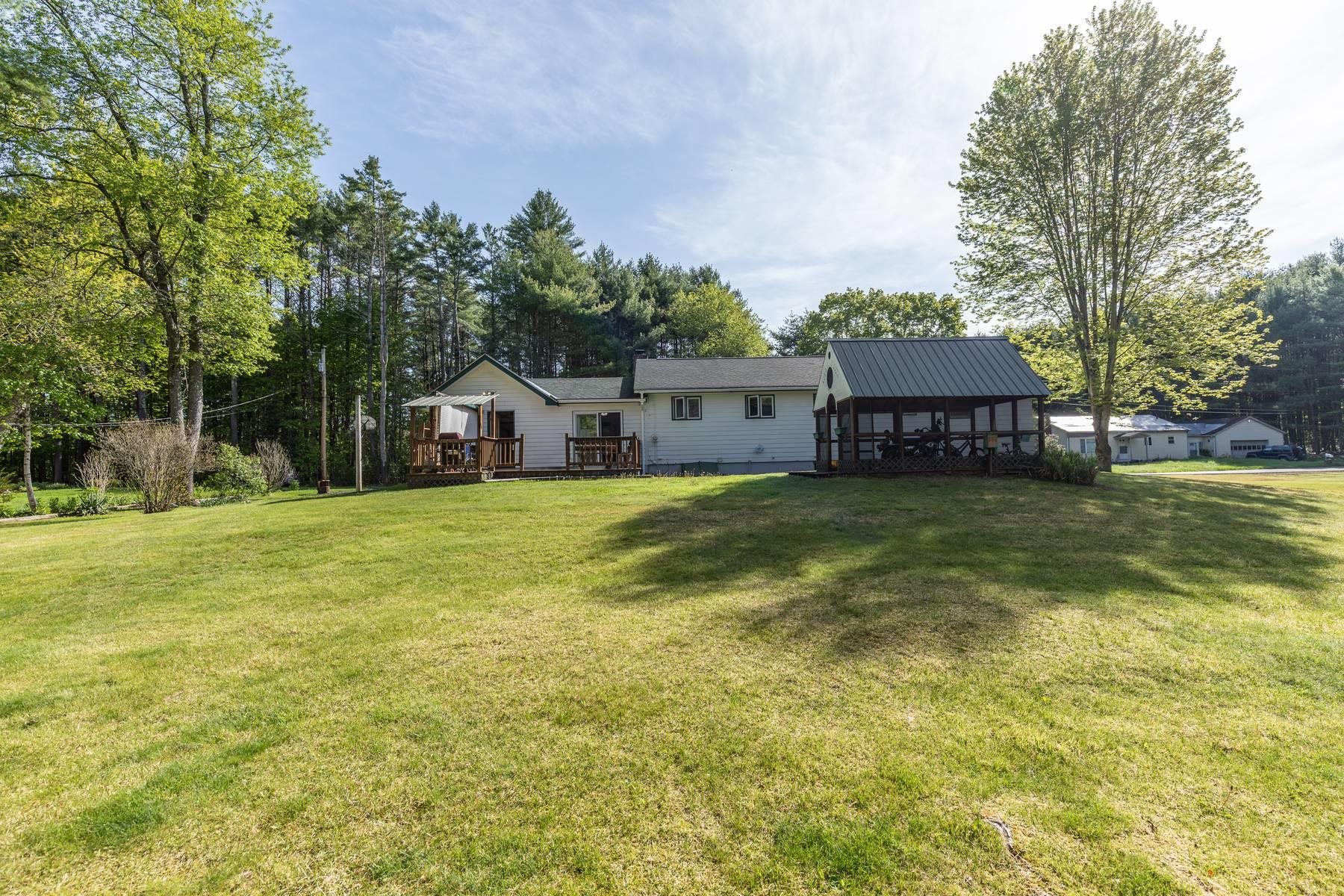 30 Melvin Bridge Rd, Winchester, NH 03470