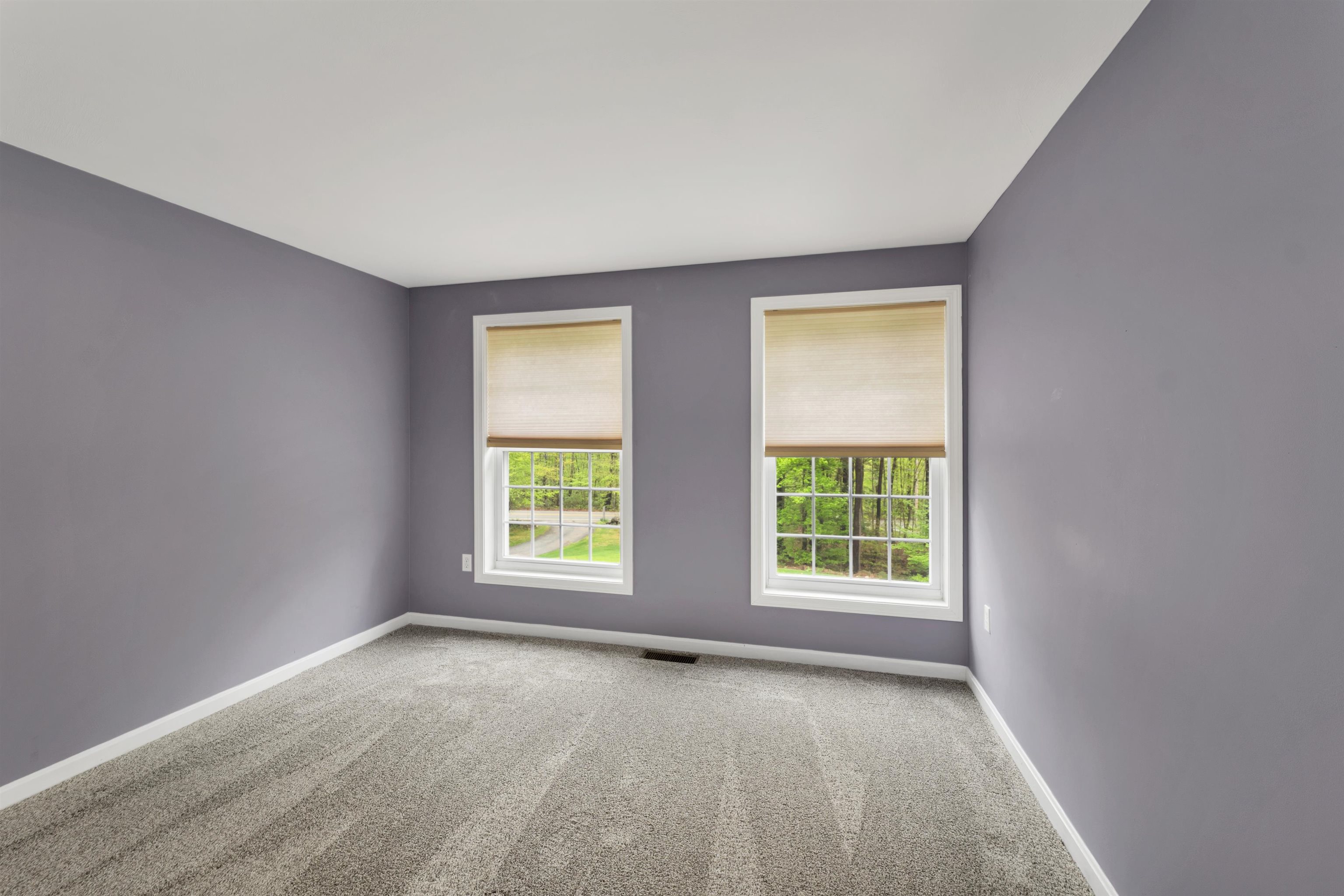 441 Ponemah Rd, Milford, NH 03055