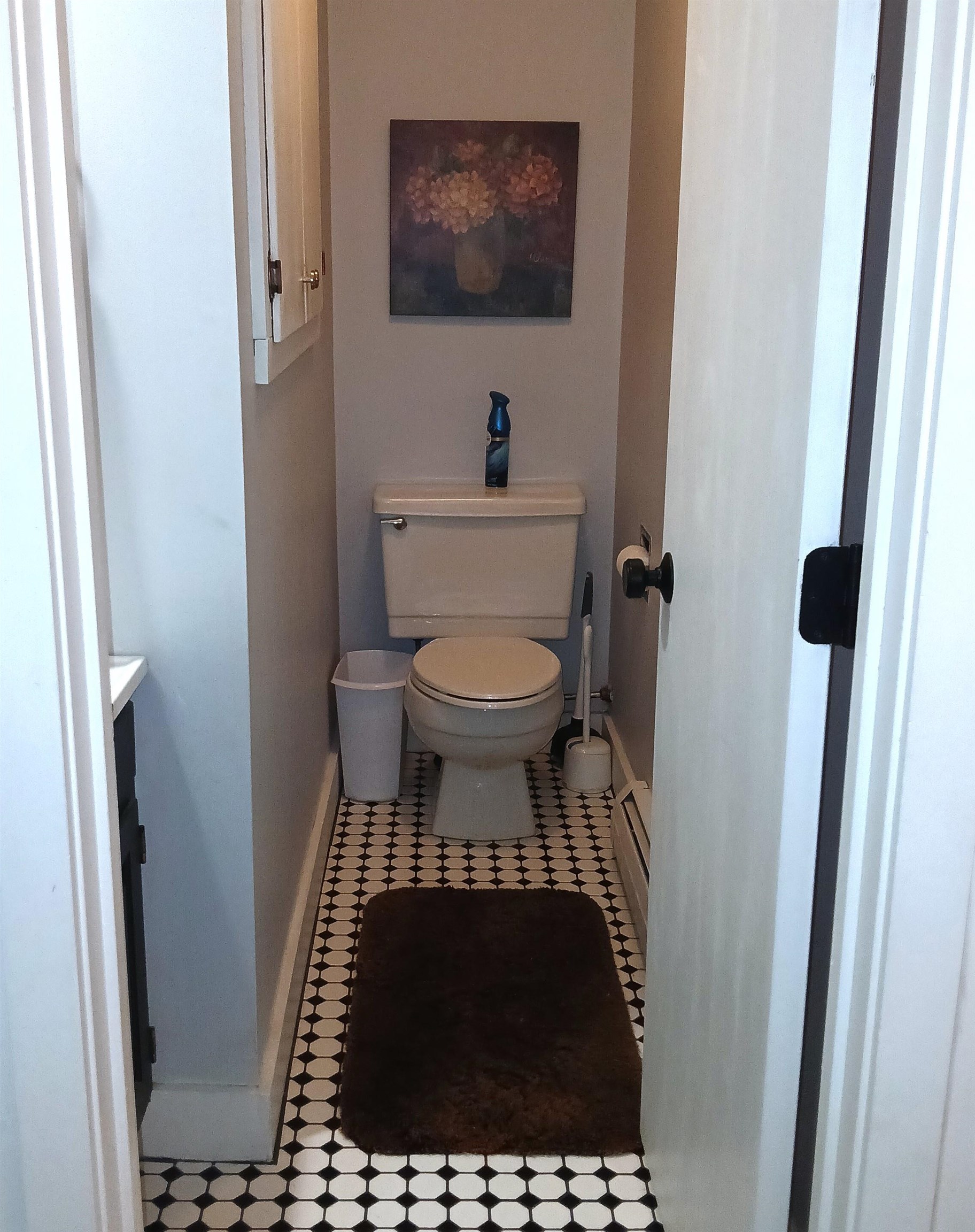 Half Bathroom with Tiled Floor 25285456