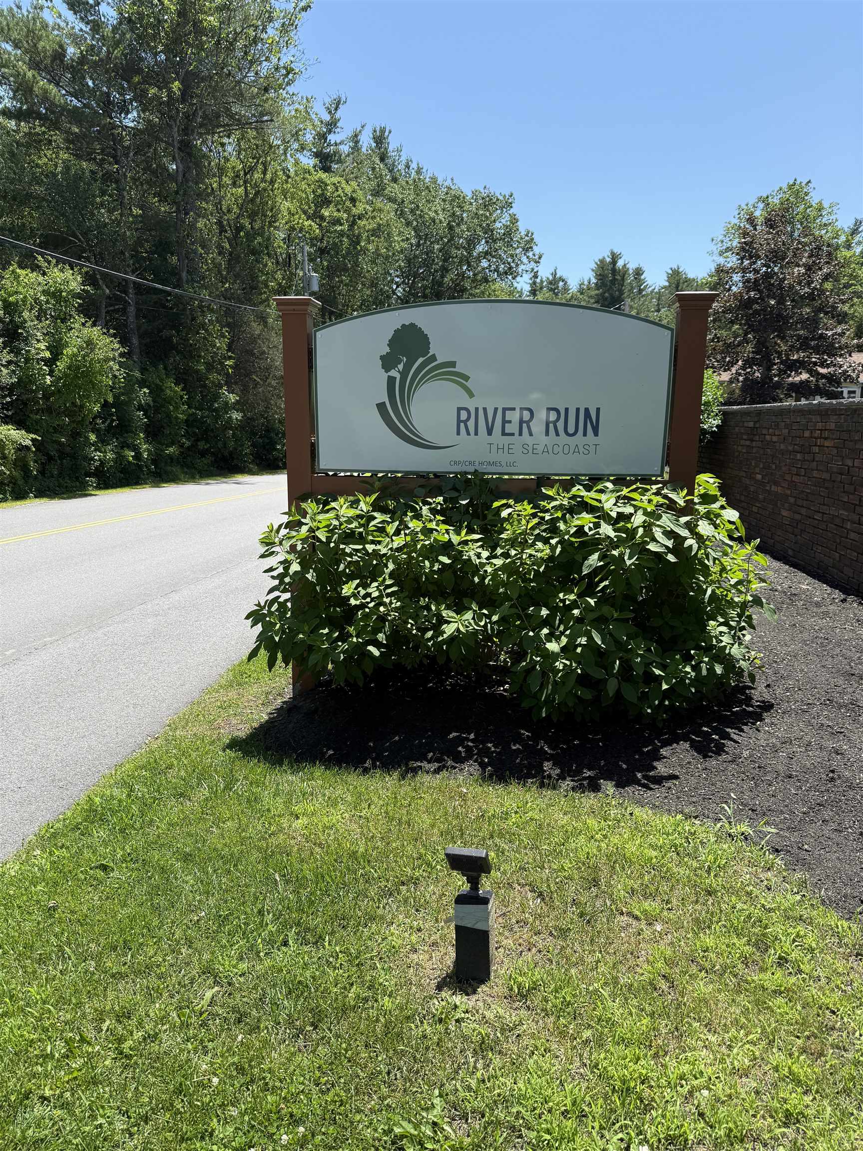 7 Sir Lancelot Dr, Exeter, NH 03833