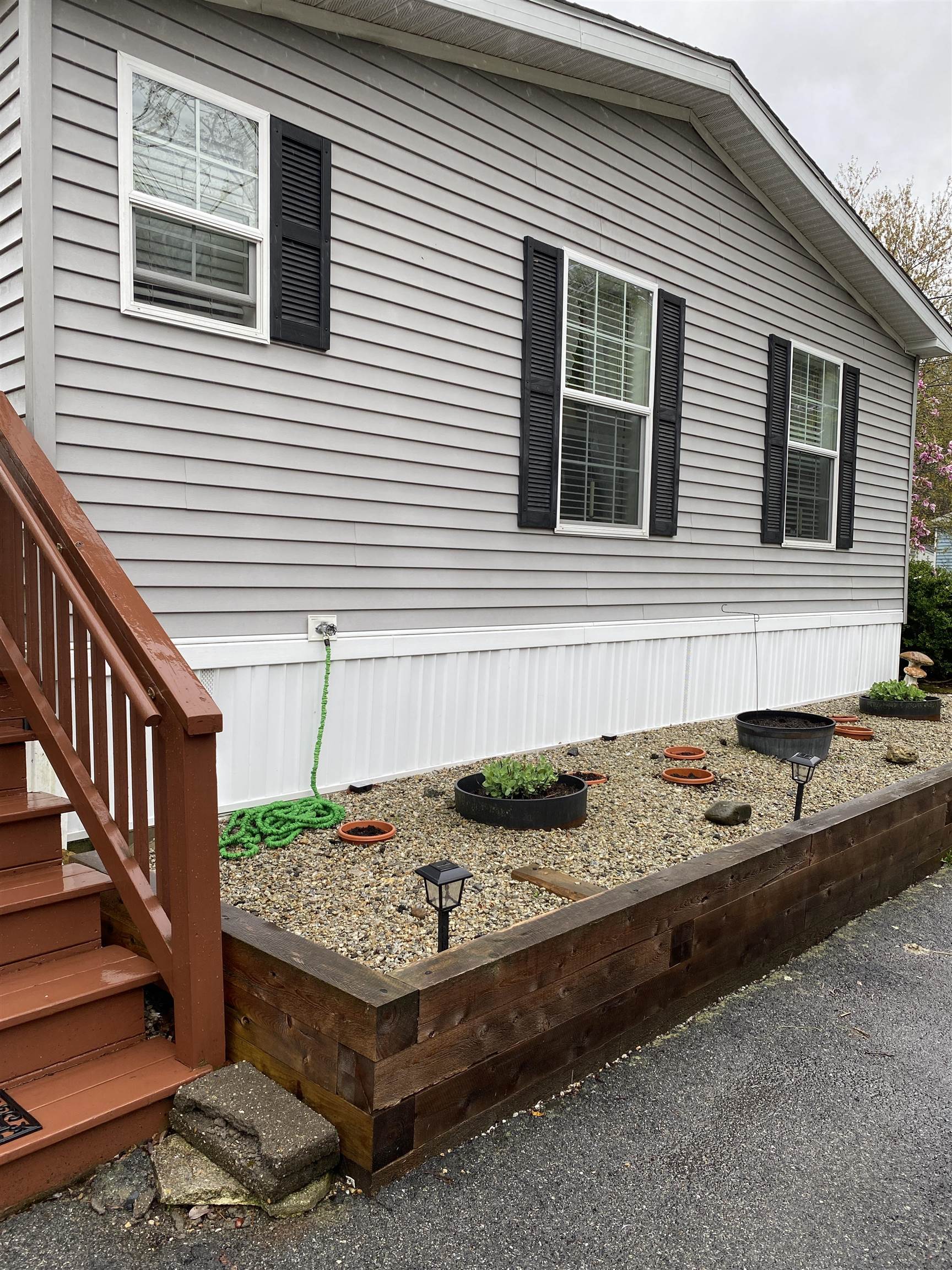 7 Sir Lancelot Dr, Exeter, NH 03833
