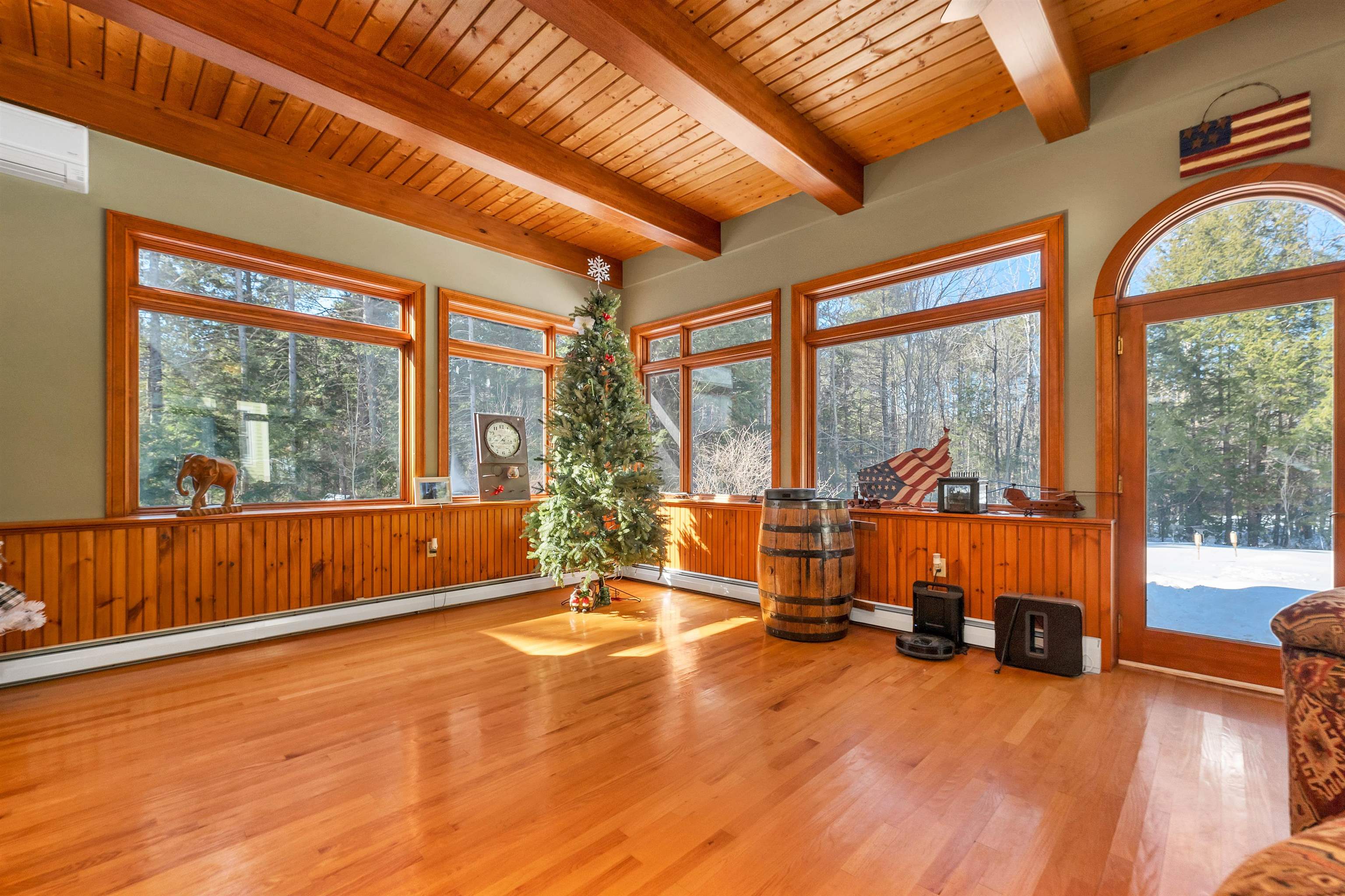 48 Maple Manor Rd, Conway, NH 03813