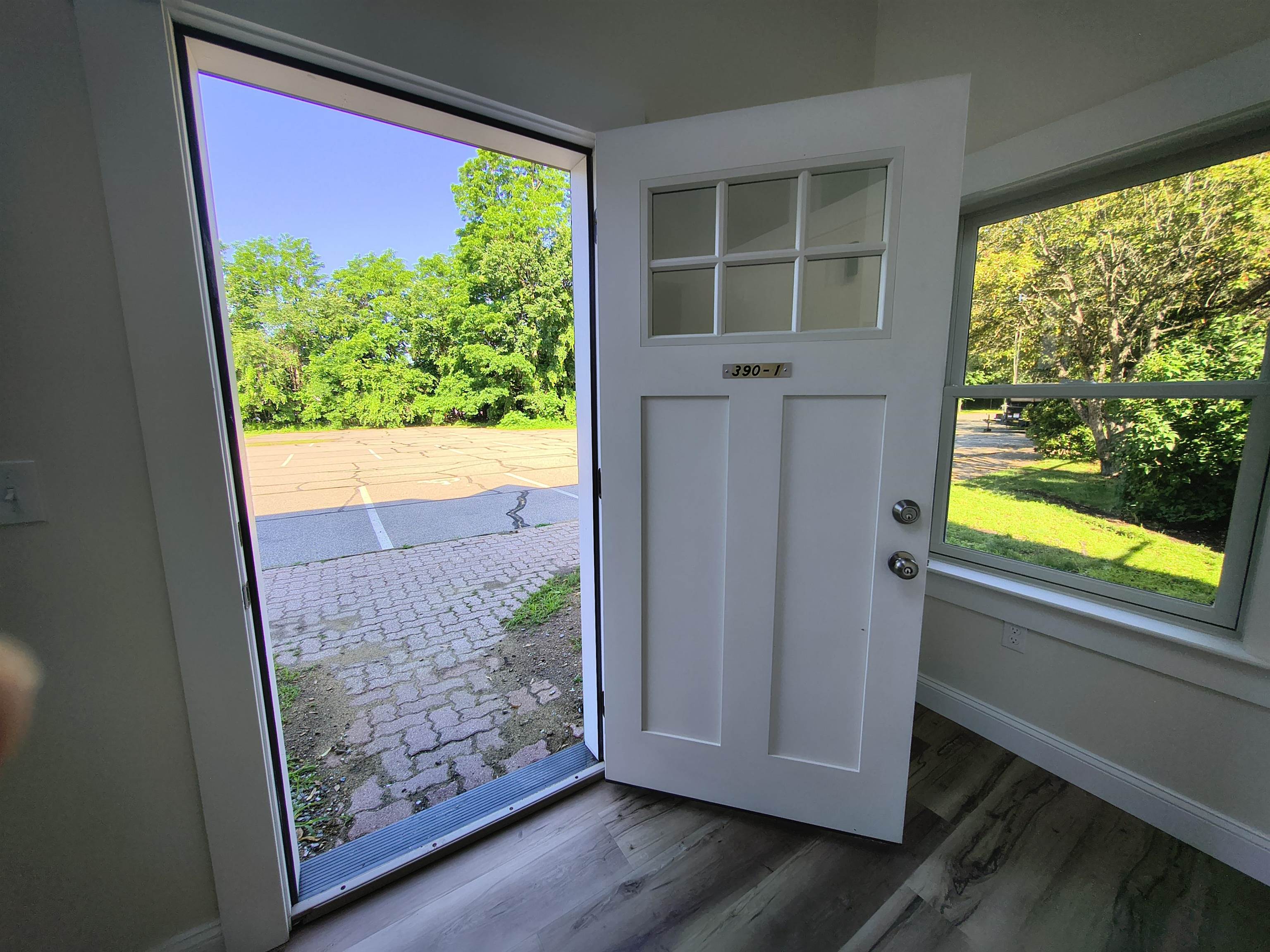 390 Union Avenue, Laconia, NH photo 3