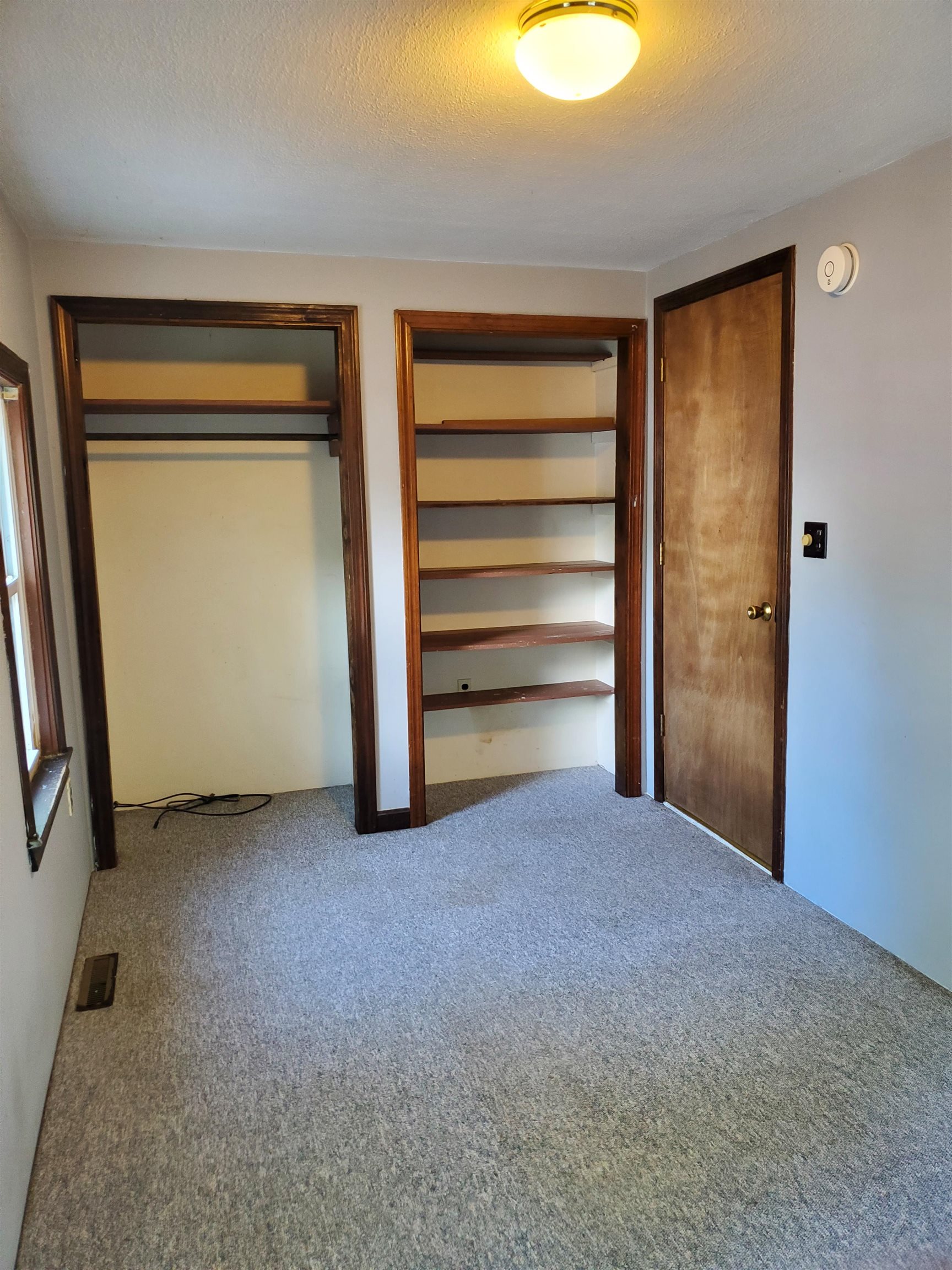 10 Ash St, Hampton, NH 03842