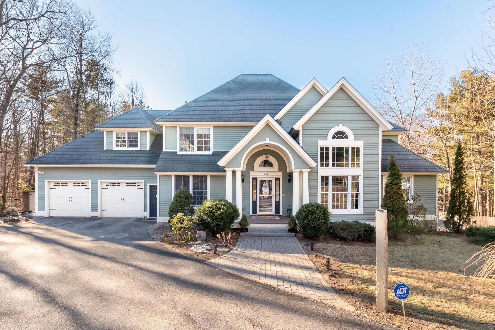Featured Listing Photo