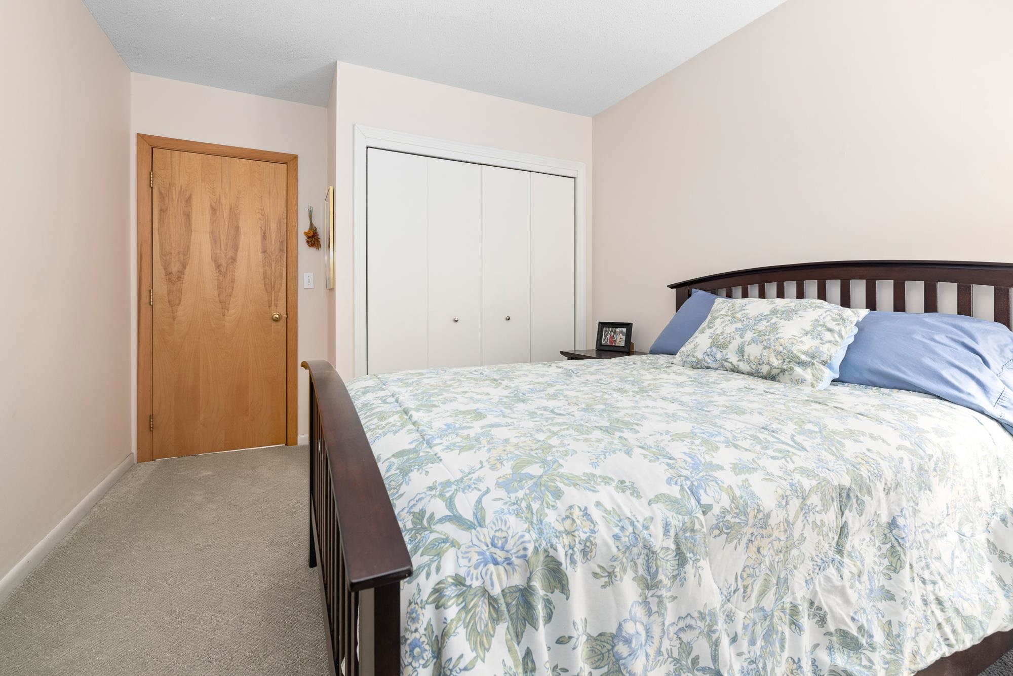 8 Laramie Rd, Hanover, NH 03750