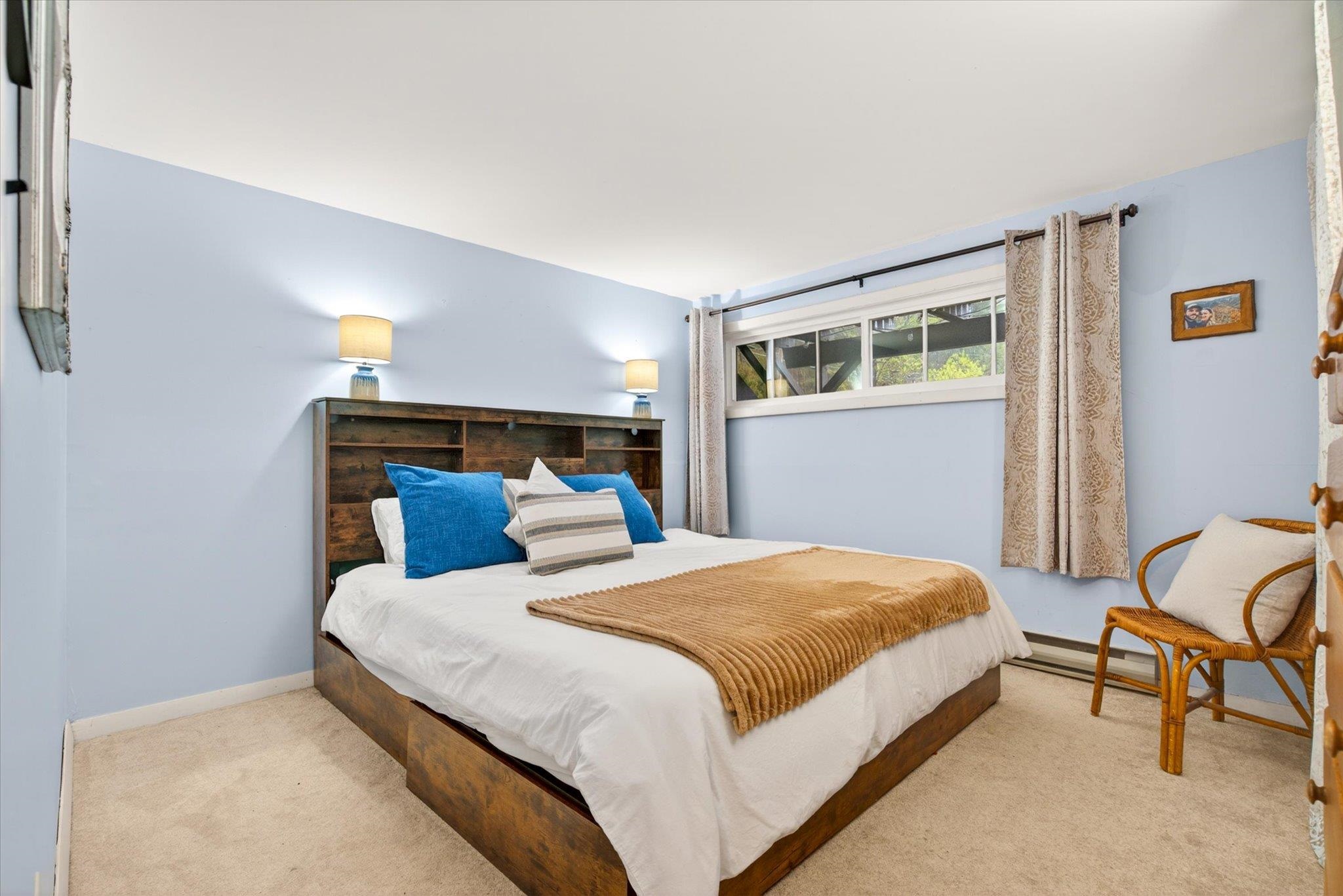 entry level primary bedroom
