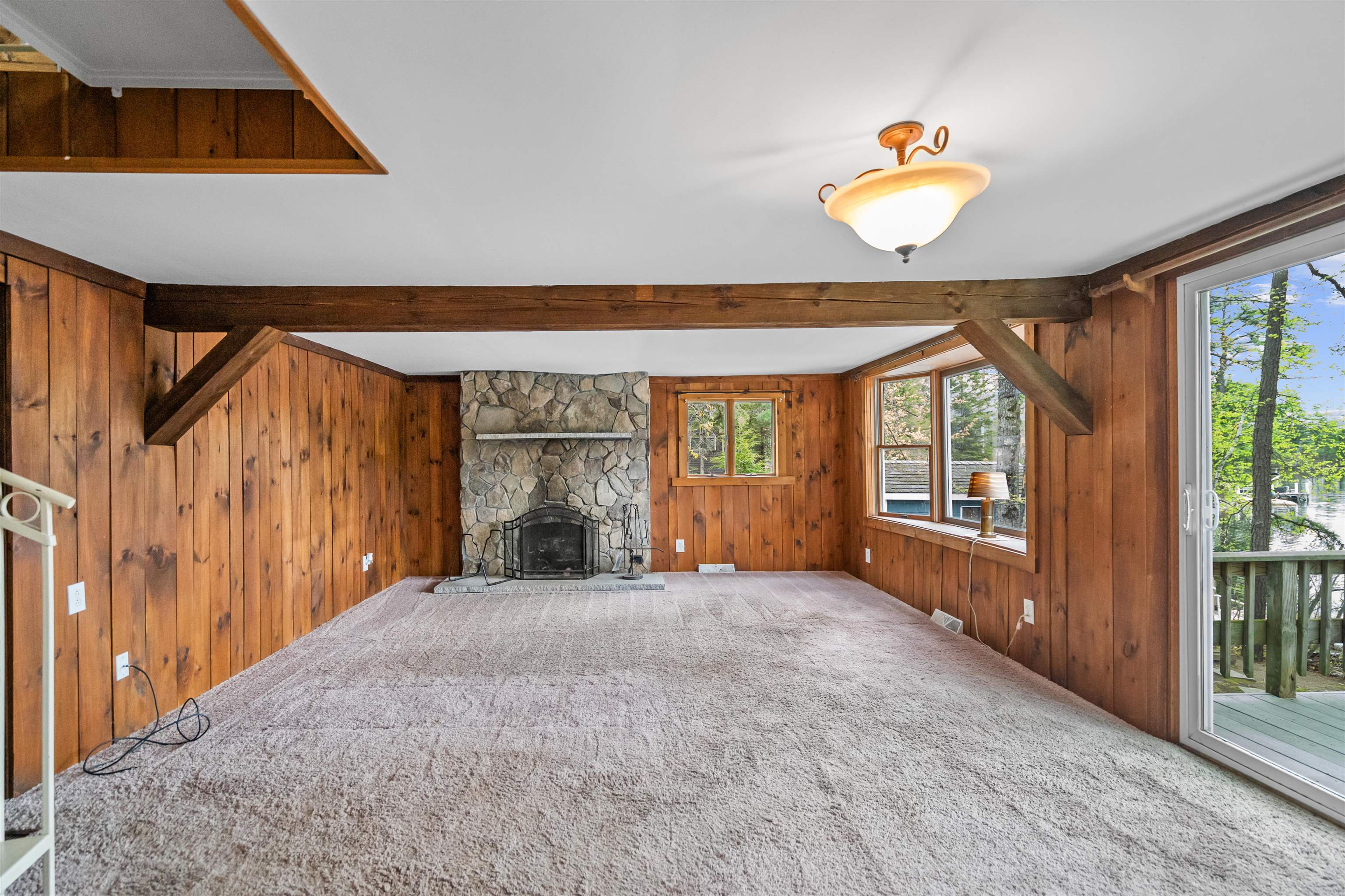 296 Pickerel Point Rd, Wakefield, NH 03872