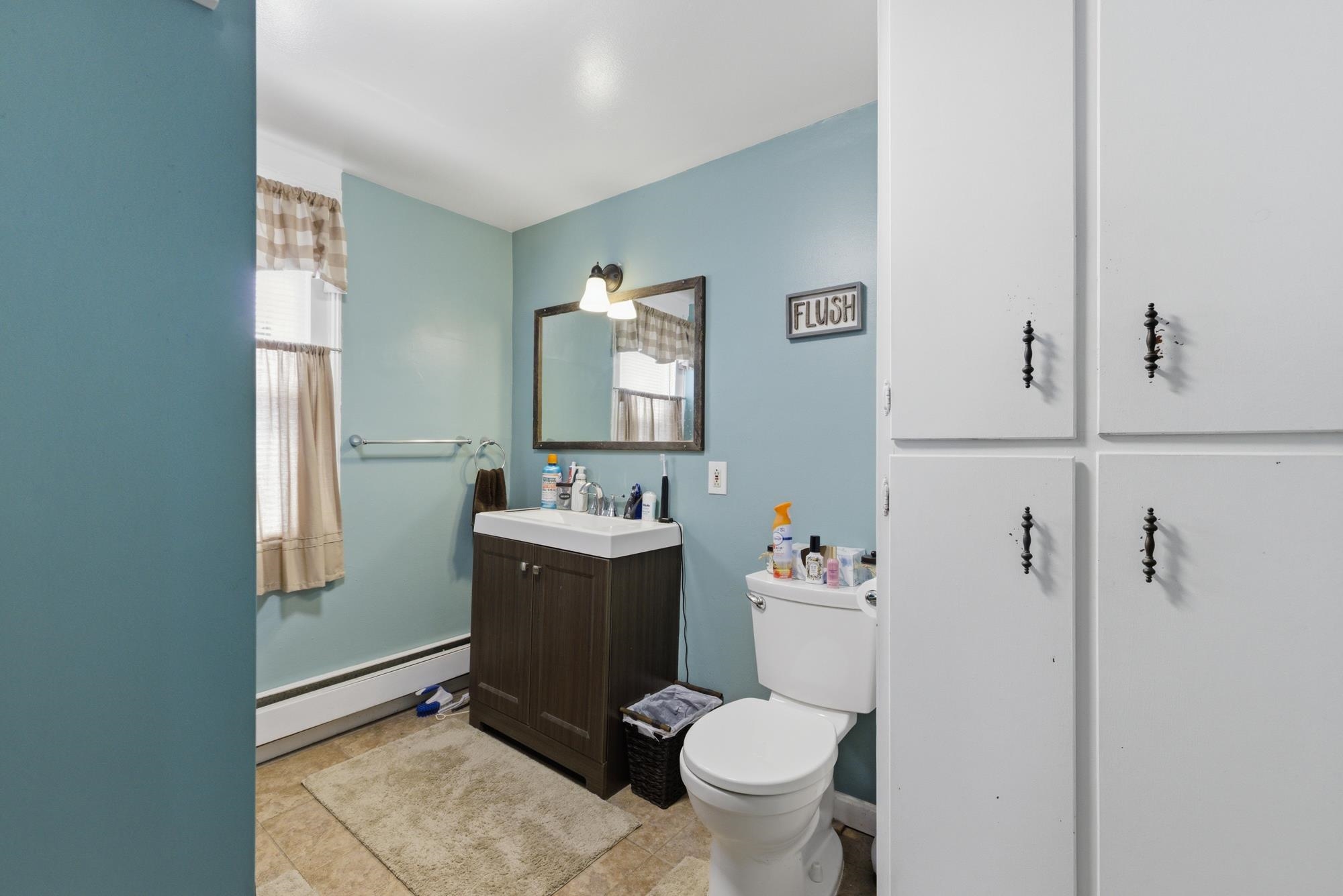 35 Green St, Somersworth, NH 03878