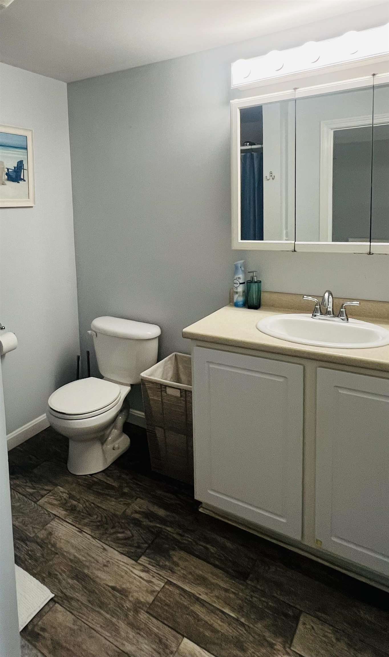 6 Ashworth Ave, Hampton, NH 03842