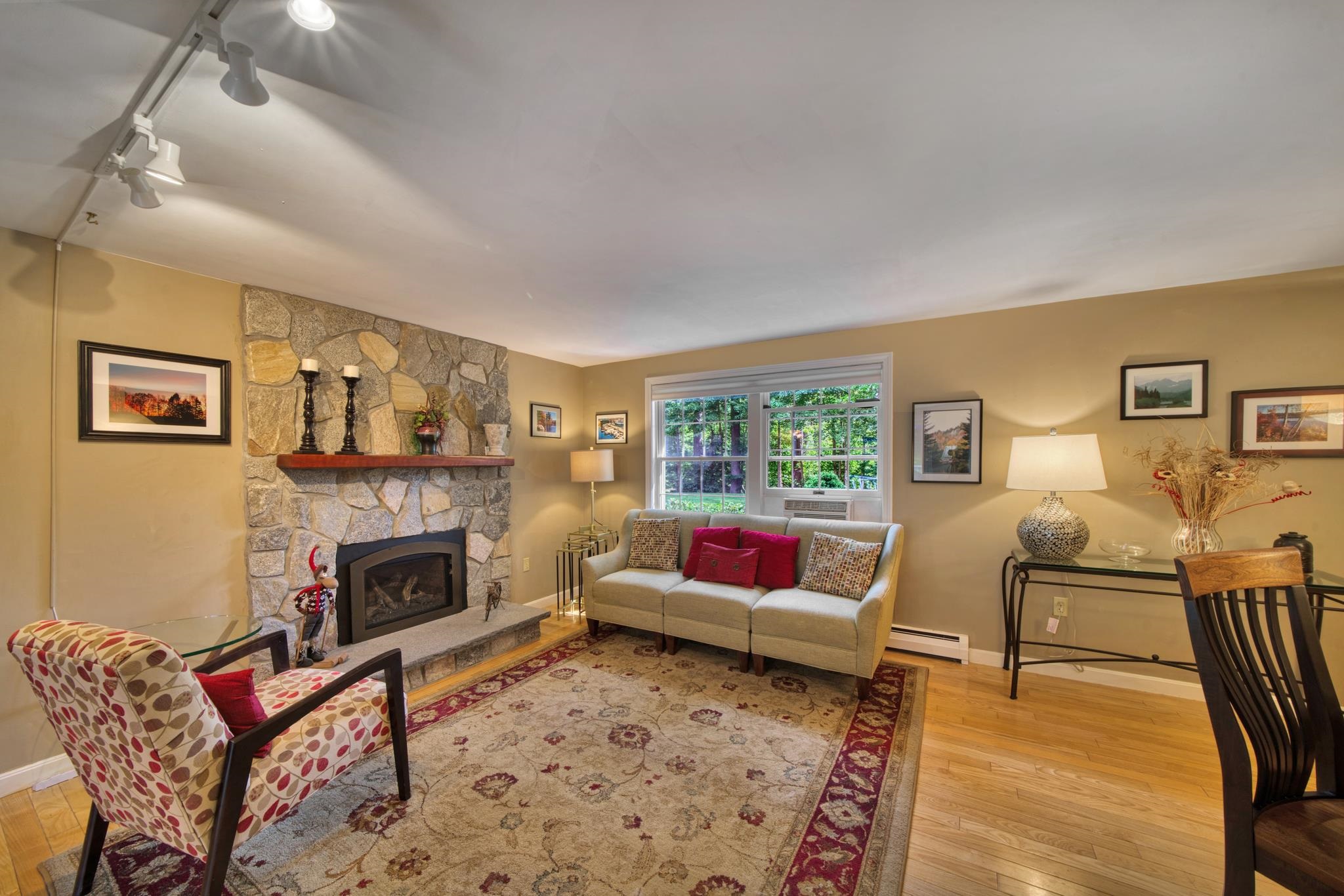 22 Pine Ridge Rd, Sunapee, NH 03782