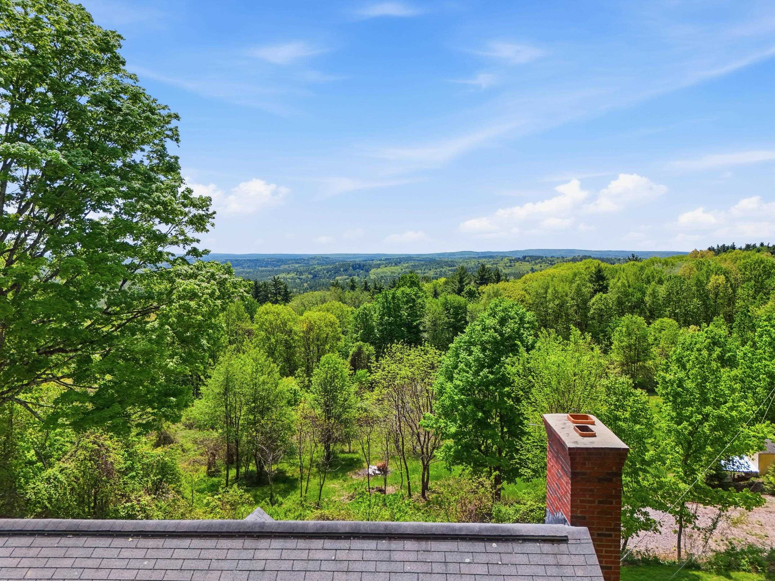 14 Smith Rd, Mont Vernon, NH 03057