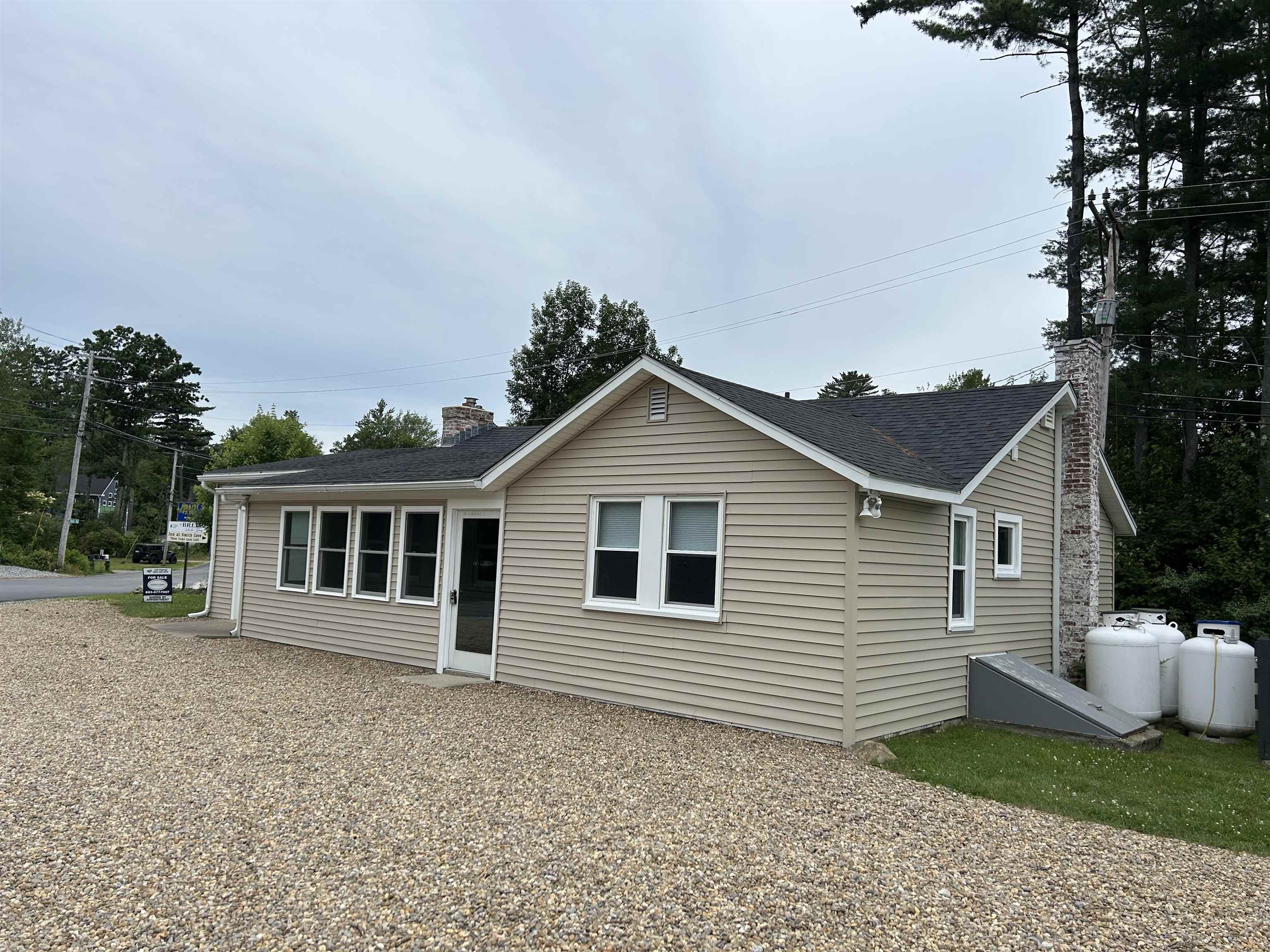 46 Glendale Pl, Gilford, NH 03249