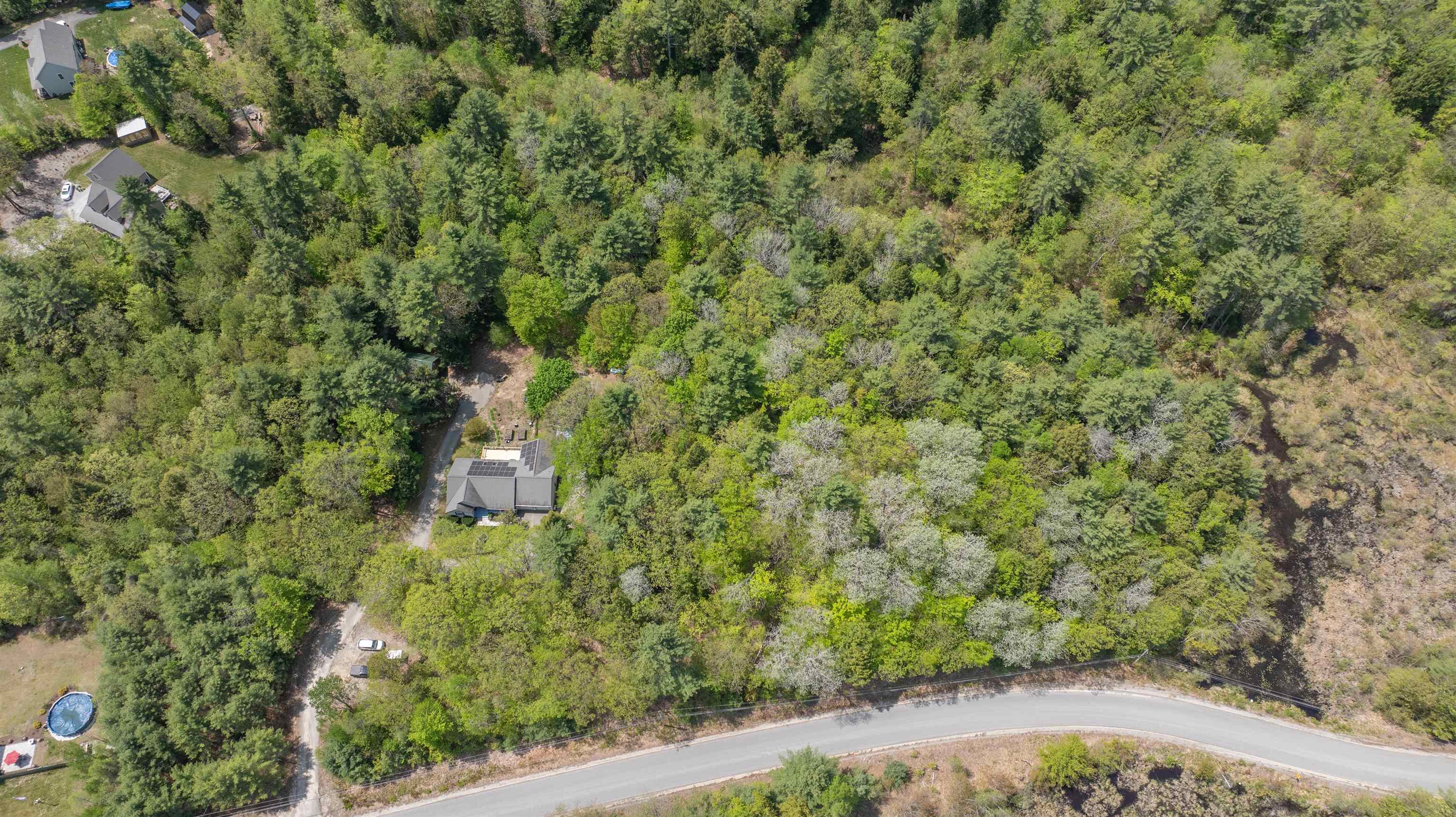 63 Pine Hill Rd, Weare, NH 03281