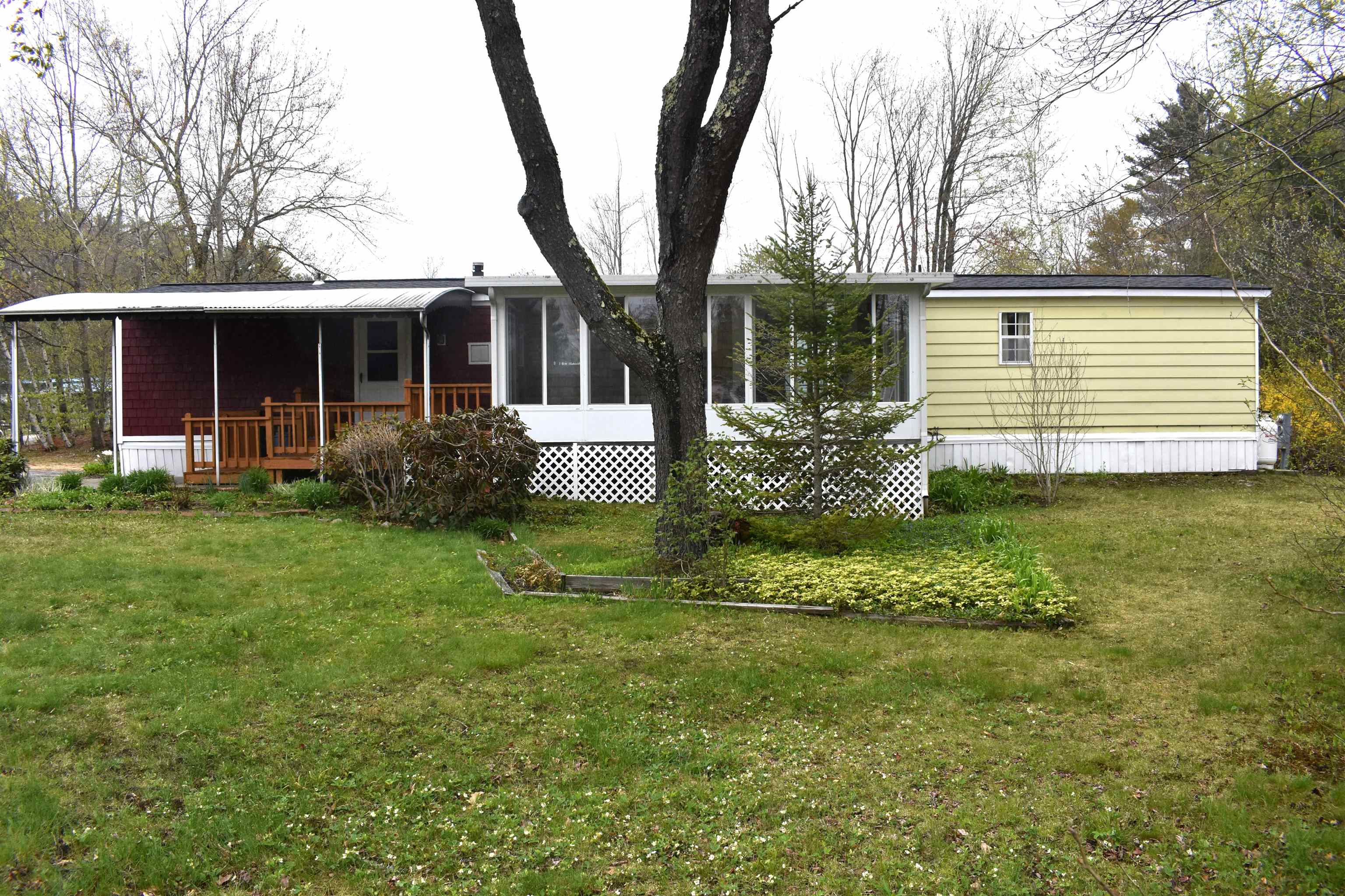 6 Country Meadows Dr, Rindge, NH 03461
