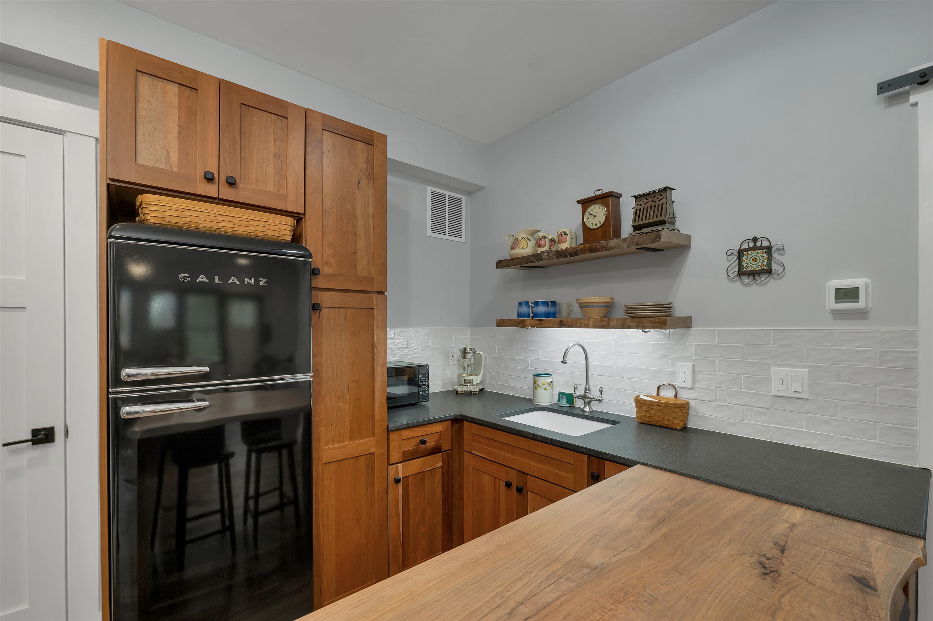 22 Cascade Ridge Rd, Waterville Valley, NH 03215