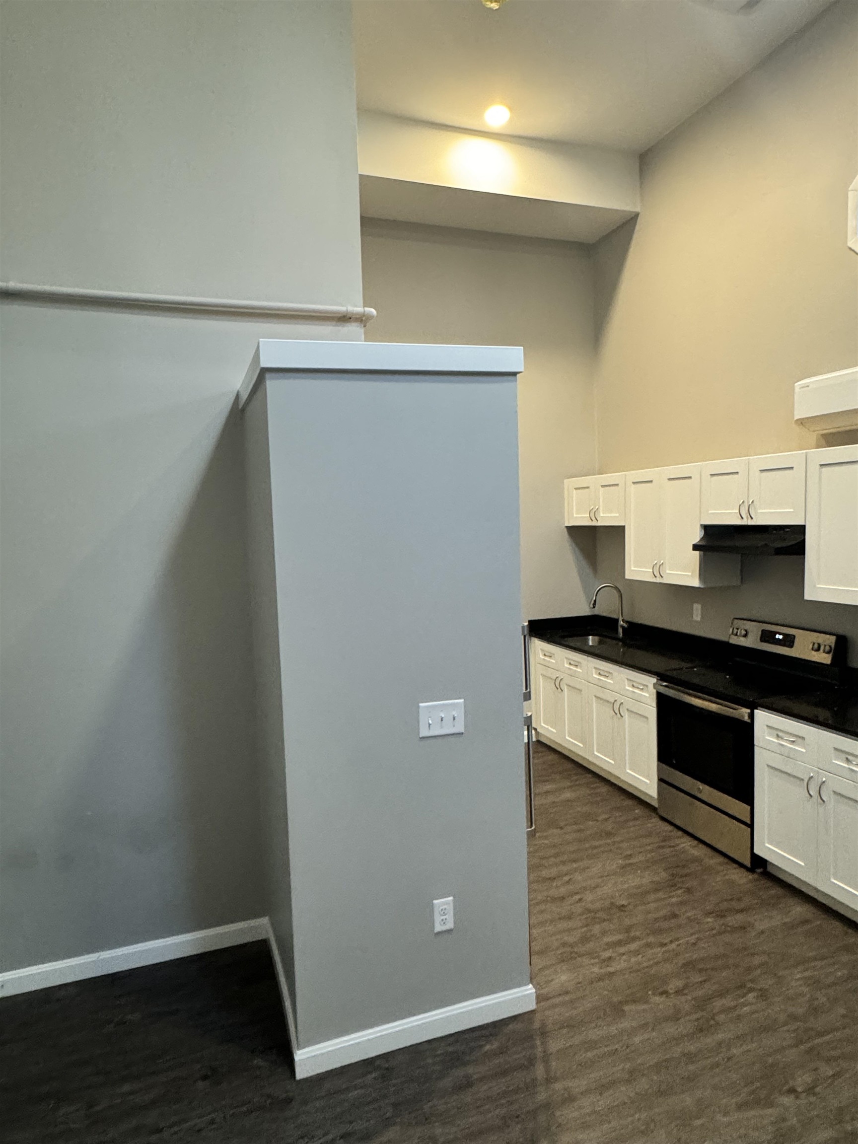 50 Monarch Way #202, Portsmouth, NH 03801