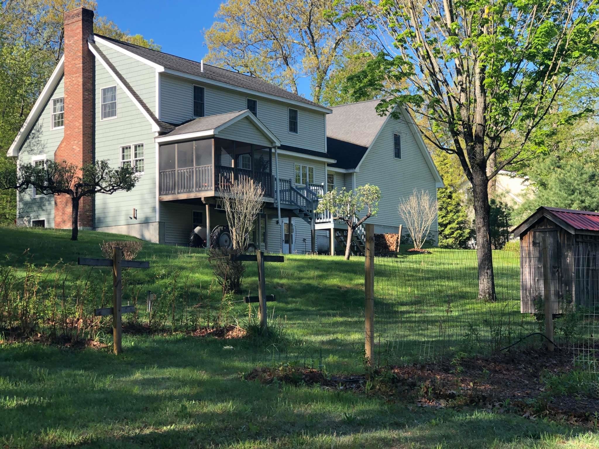 12 Wyndridge Cir, Pelham, NH 03076