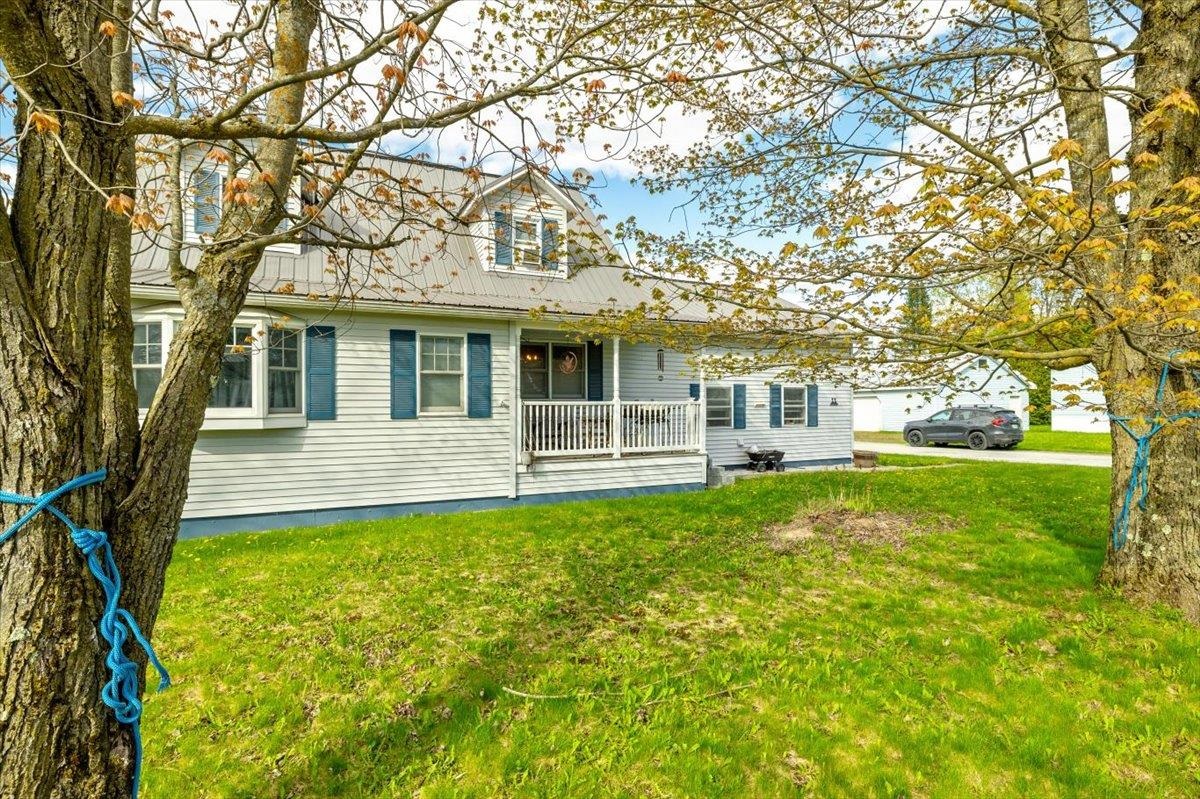 Photo 2 of Single family home for sale at 11 Southwind Dr, Enosburg Falls, VT 05450 | MLS# 5089769 | Listing updated on 2026-09-17