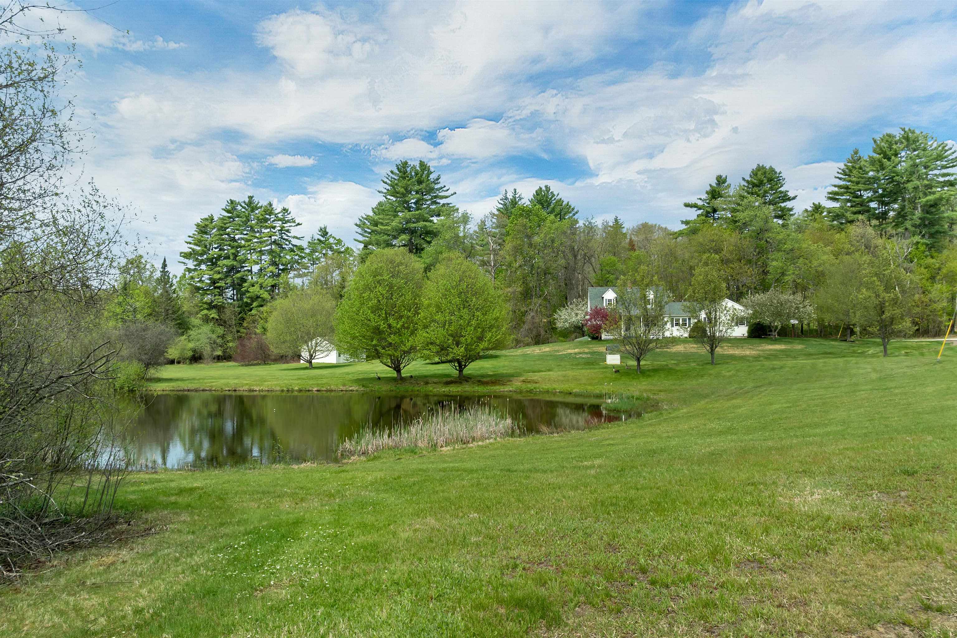 145 Turnpike Rd, Northfield, NH 03276