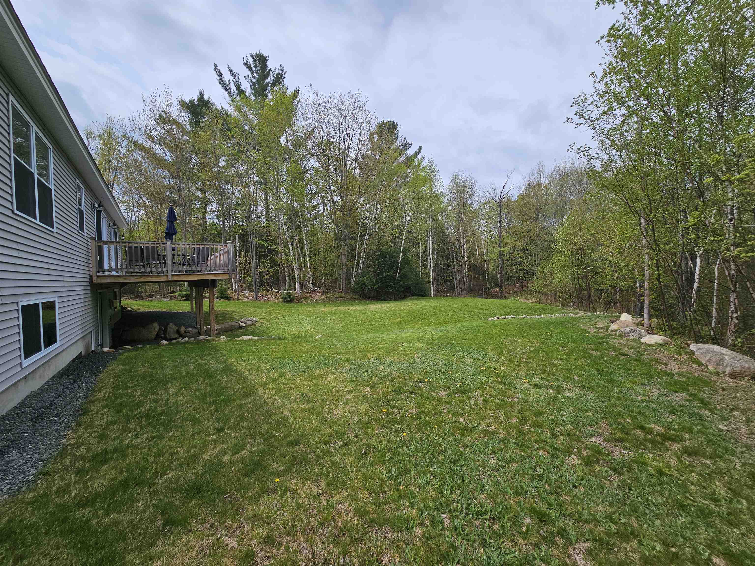 8 Mount Carter Dr, Gorham, NH 03581