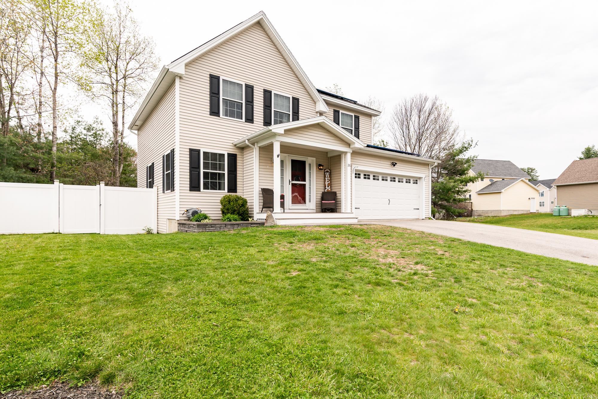 31 Rangeway Dr, Rochester, NH 03868