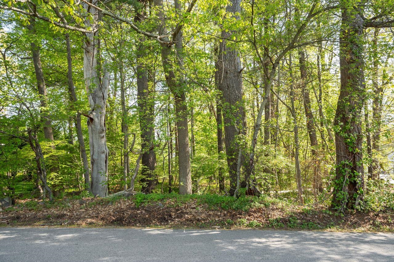 15 Cusack Rd, Hampton, NH 03842