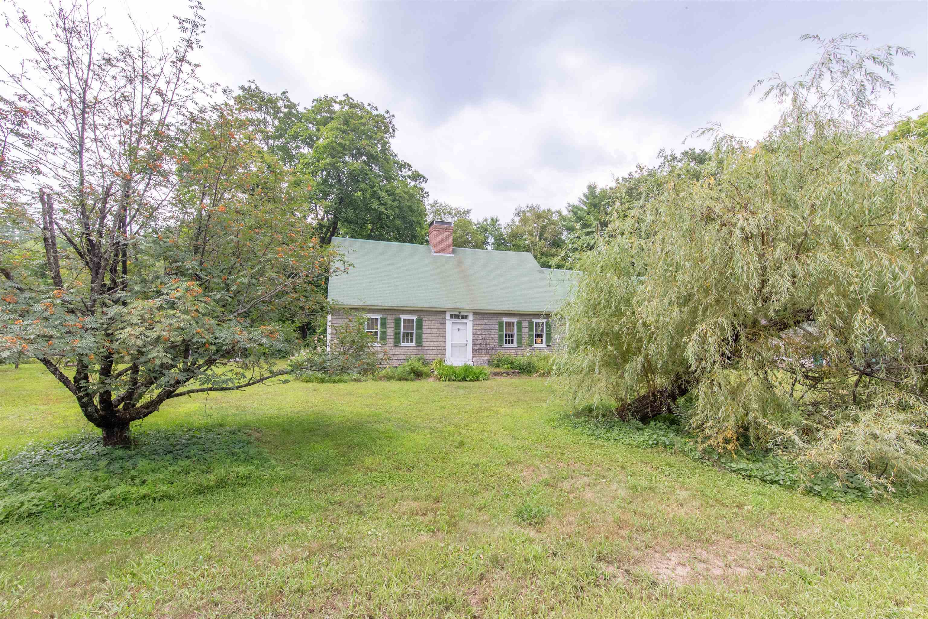 515 Hollow Hill Rd, Tamworth, NH 03886