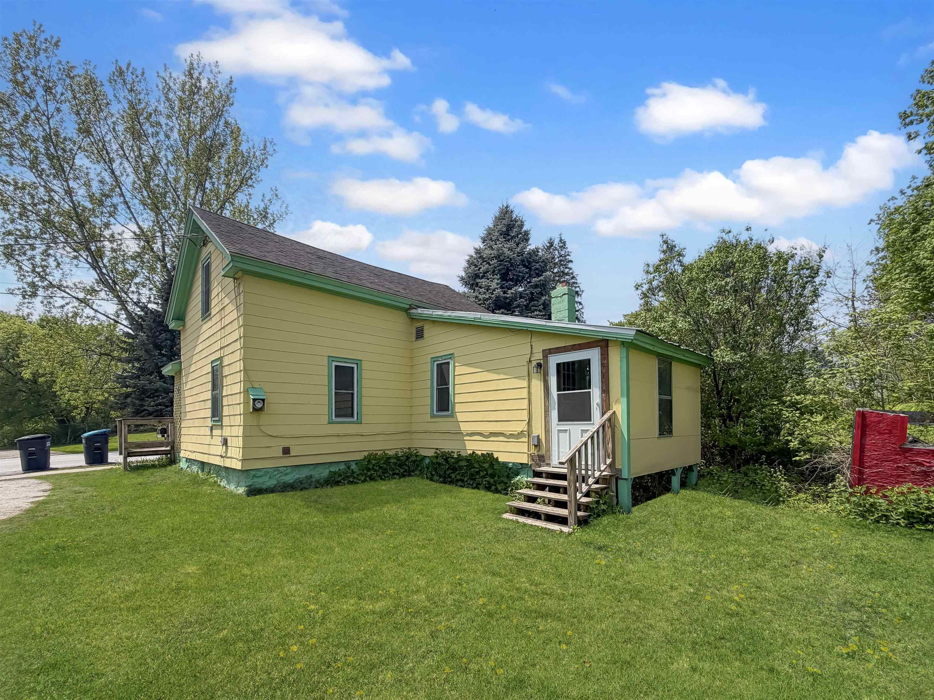 8 Lake St, Swanton, VT 05488