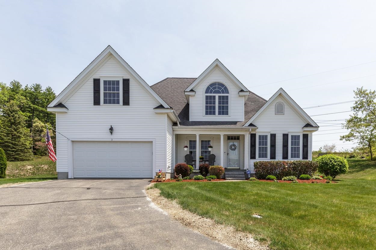 3 South Parrish Dr, Londonderry, NH 03053