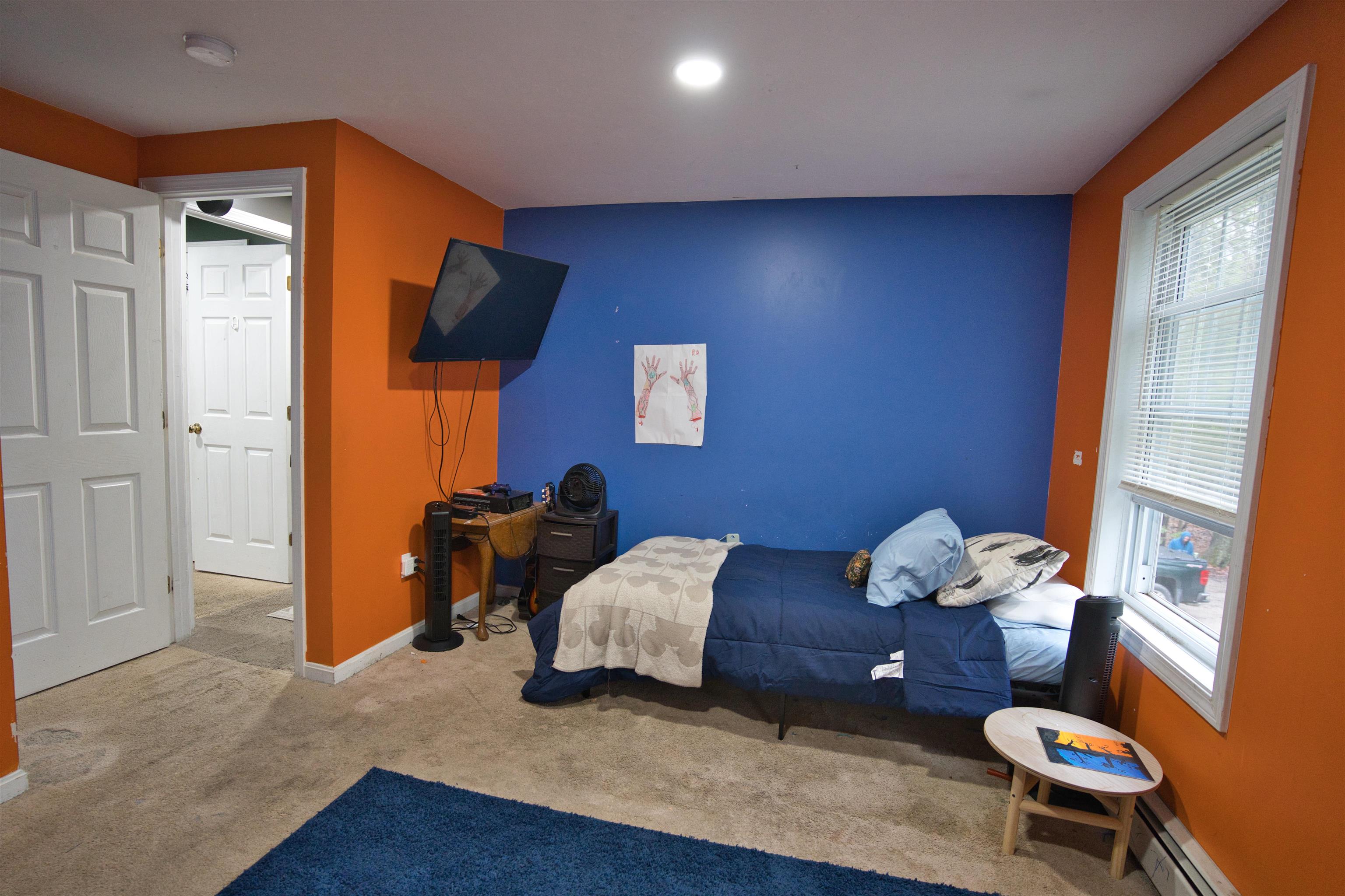6 Friar Tuck Rd, Canterbury, NH 03224