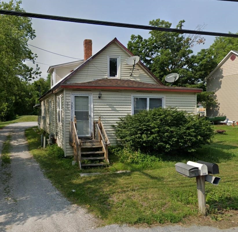345 Lake Street