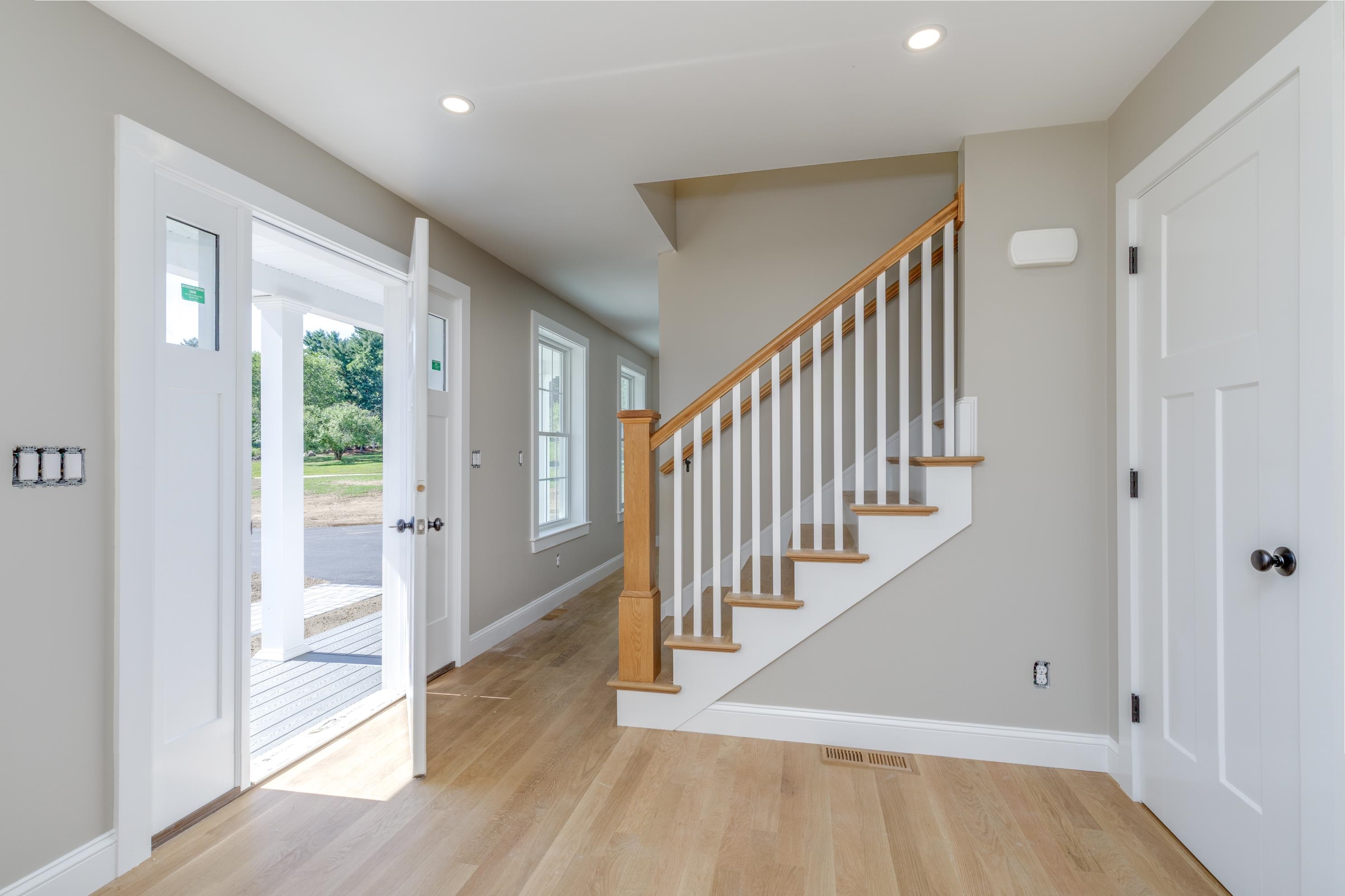 527 North West Rd, Canterbury, NH 03224