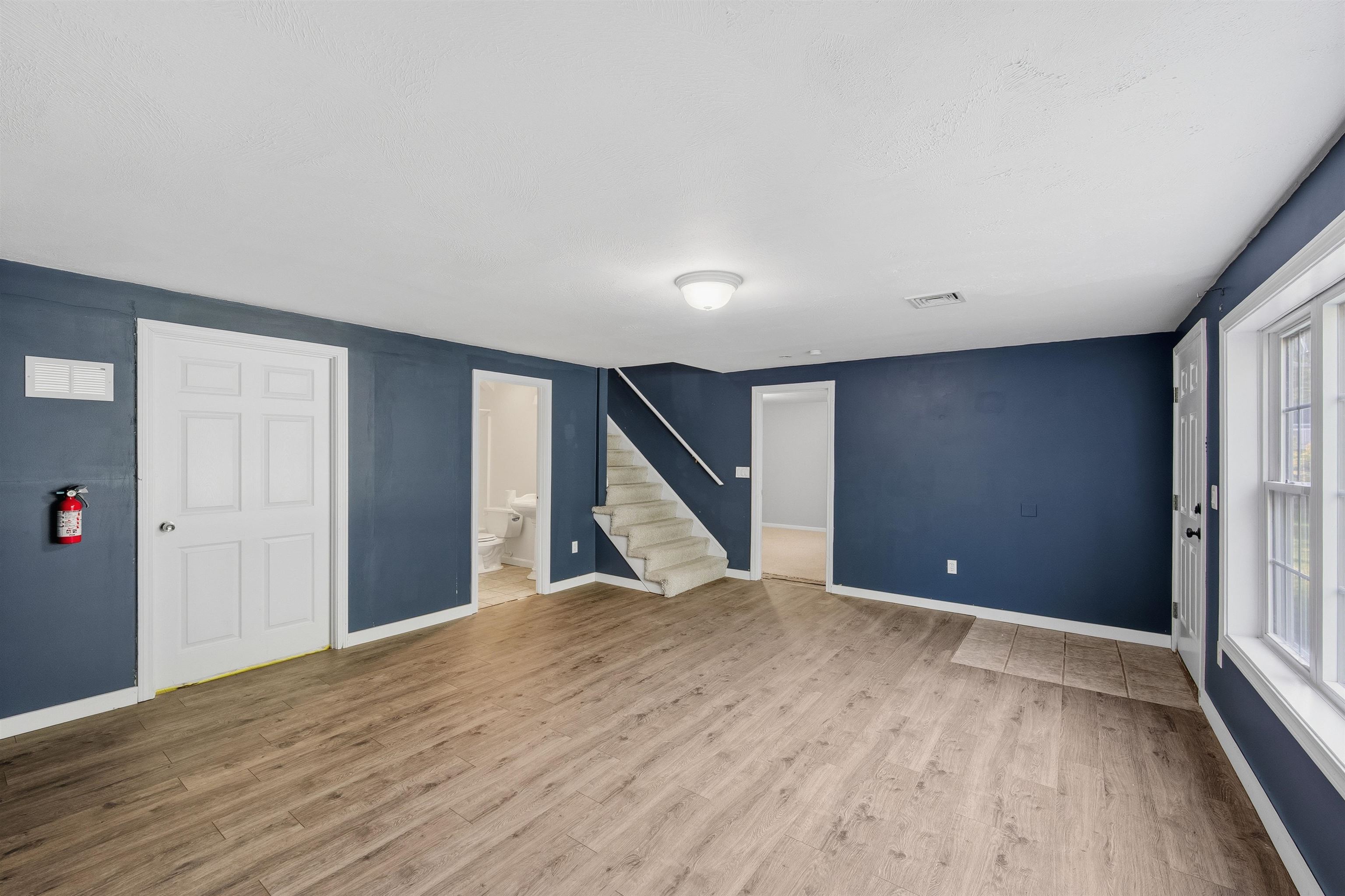210 Kent Farm Rd, Hampstead, NH 03841
